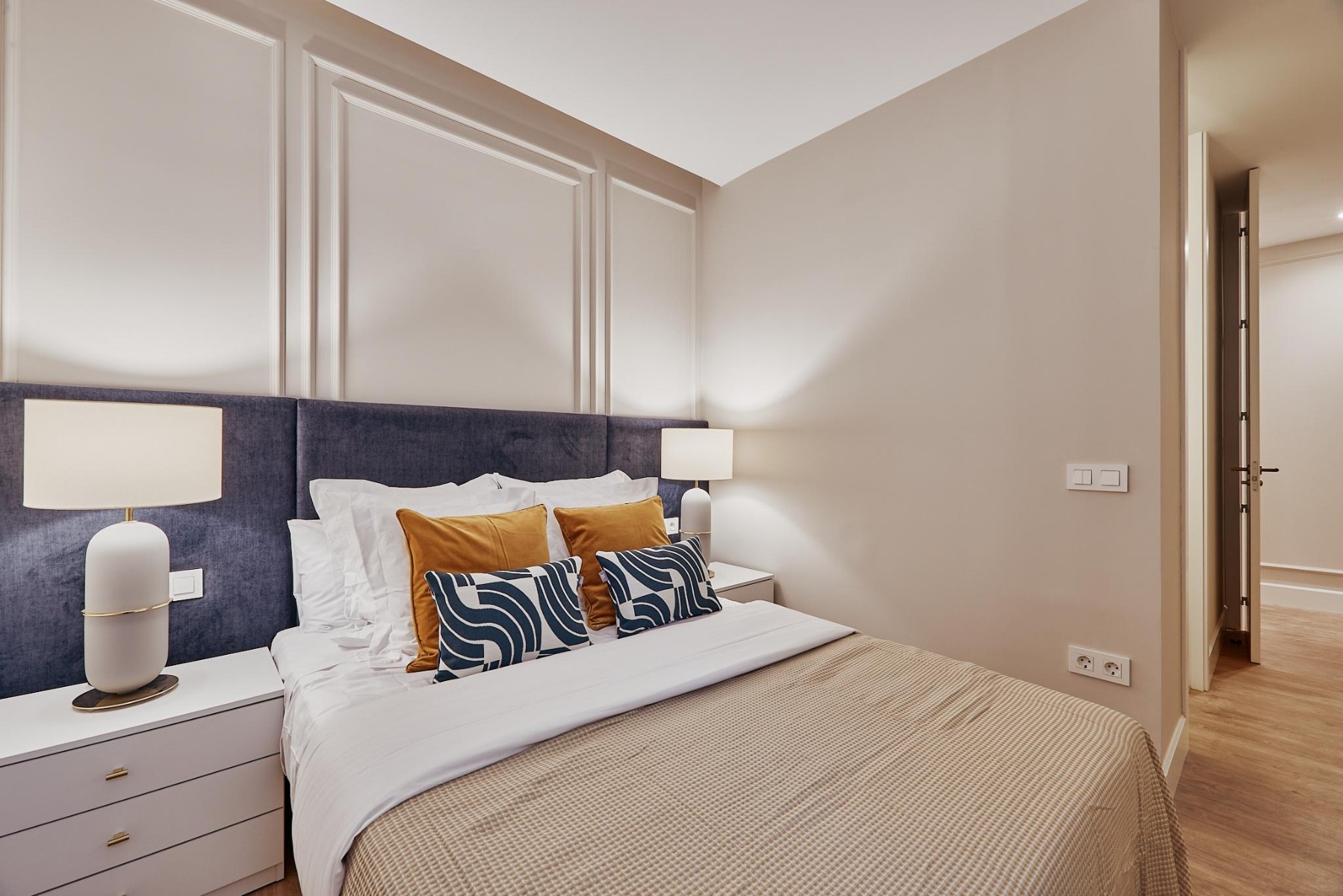 Apartment in Madrid, Spain 4 bedrooms, 157 sq.m. No. 179870