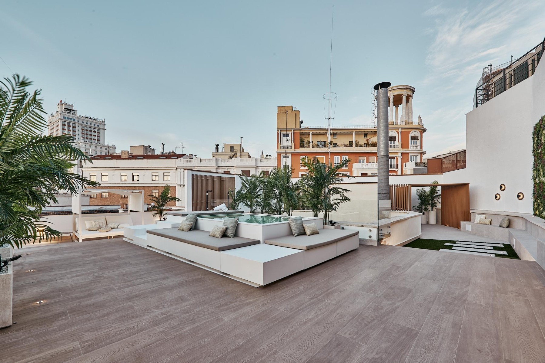 Apartment in Madrid, Spain 4 bedrooms, 157 sq.m. No. 179870