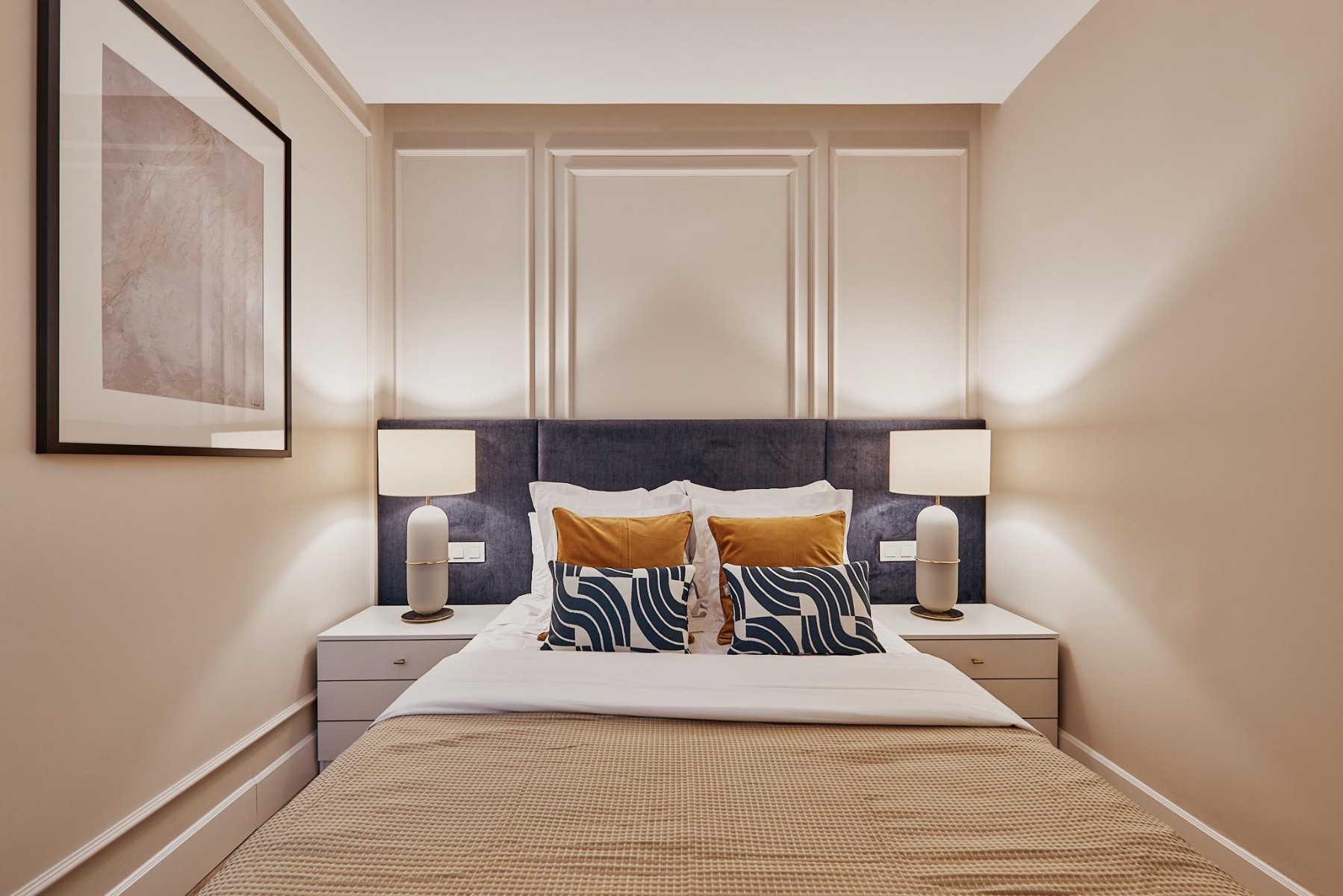 Apartment in Madrid, Spain 4 bedrooms, 157 sq.m. No. 179870