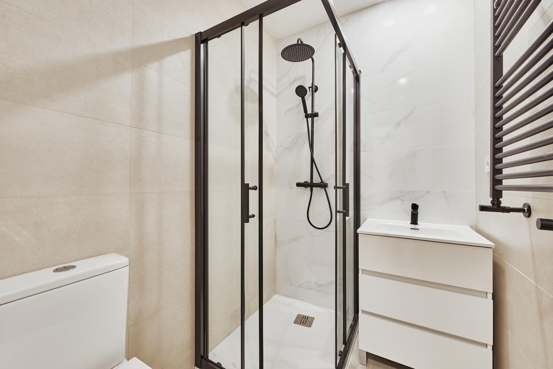 Wohnung in Madrid, Spanien 2 Schlafzimmer, 46 m2 Nr. 179871