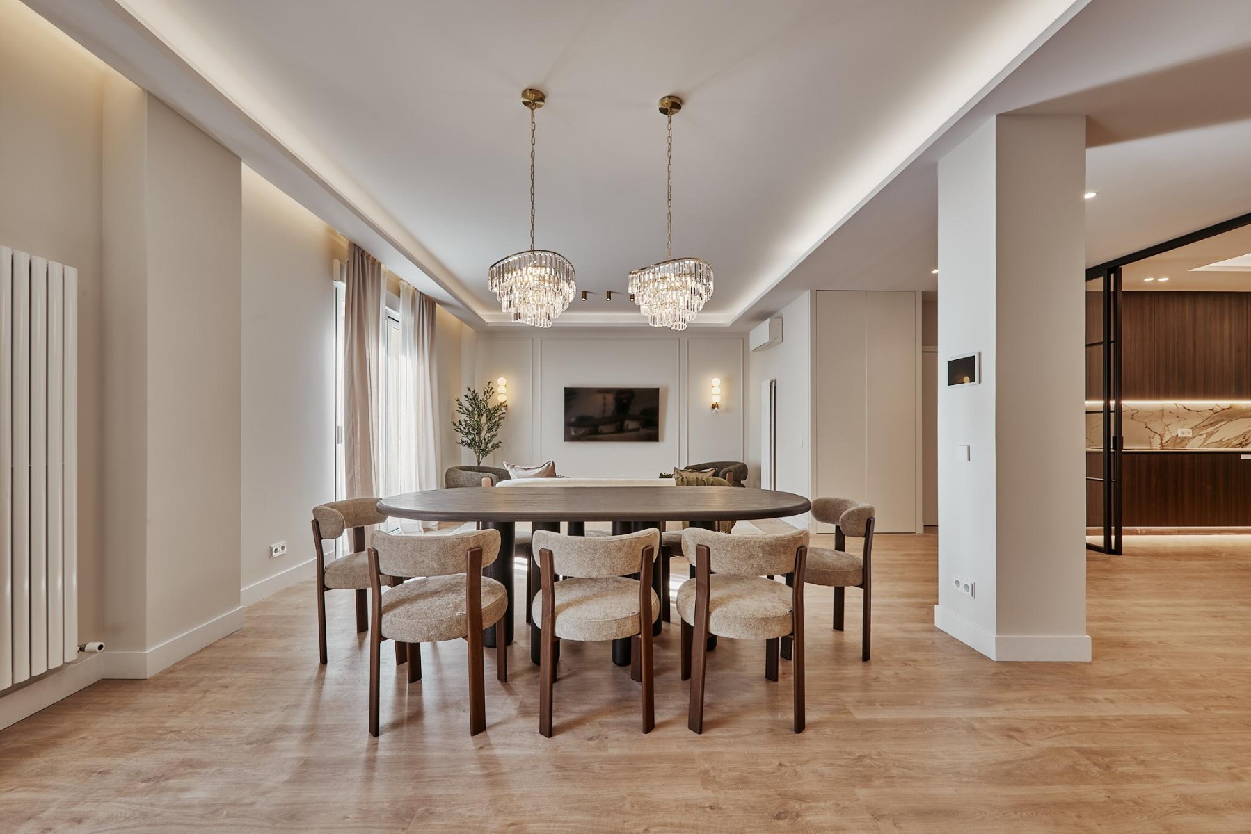 Apartment in Madrid, Spain 5 bedrooms, 235 sq.m. No. 179875