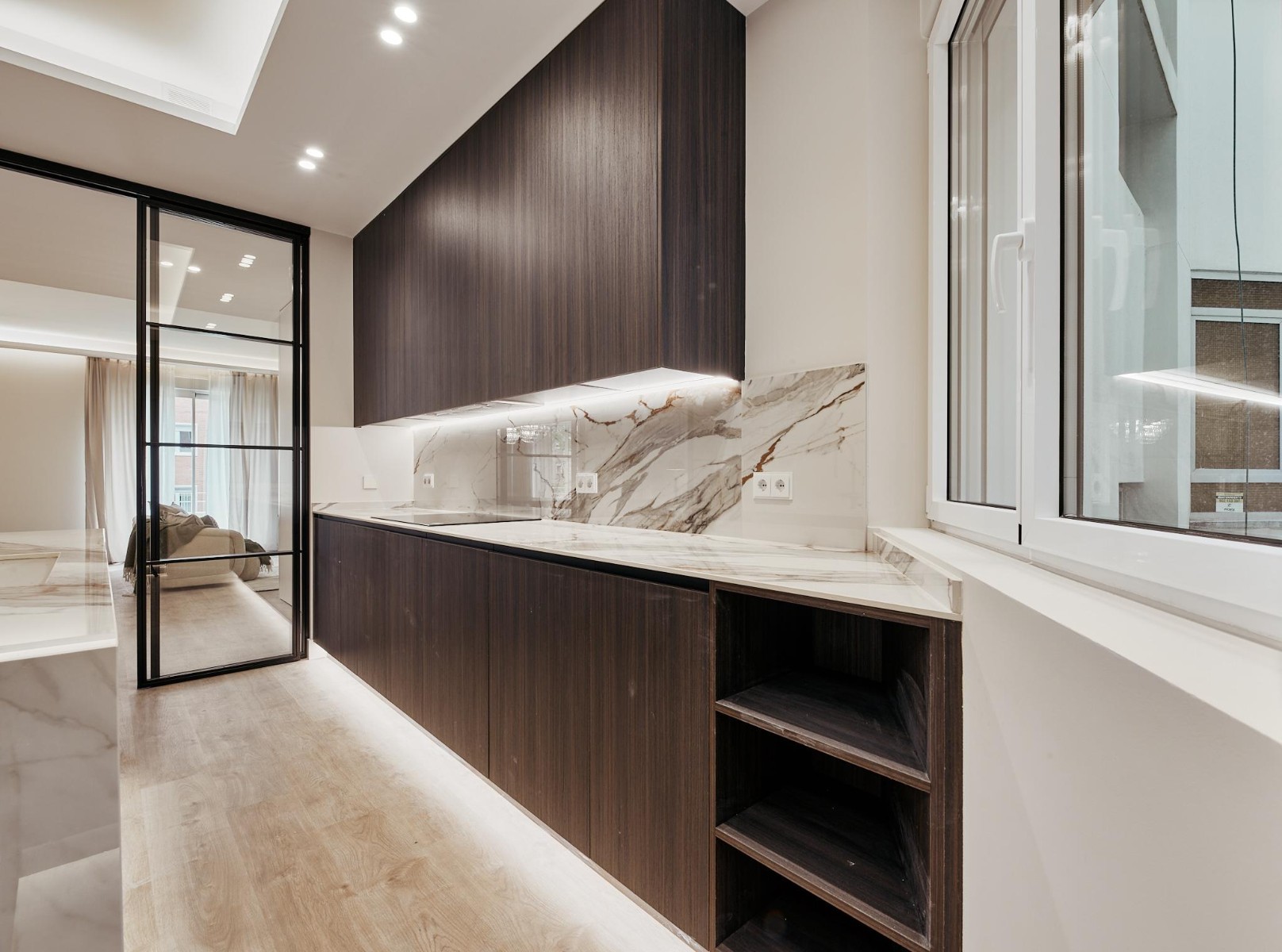 Apartment in Madrid, Spain 5 bedrooms, 235 sq.m. No. 179875