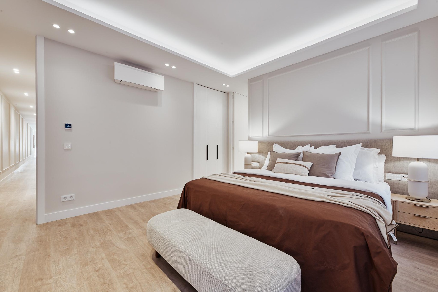 Apartment in Madrid, Spain 5 bedrooms, 235 sq.m. No. 179875