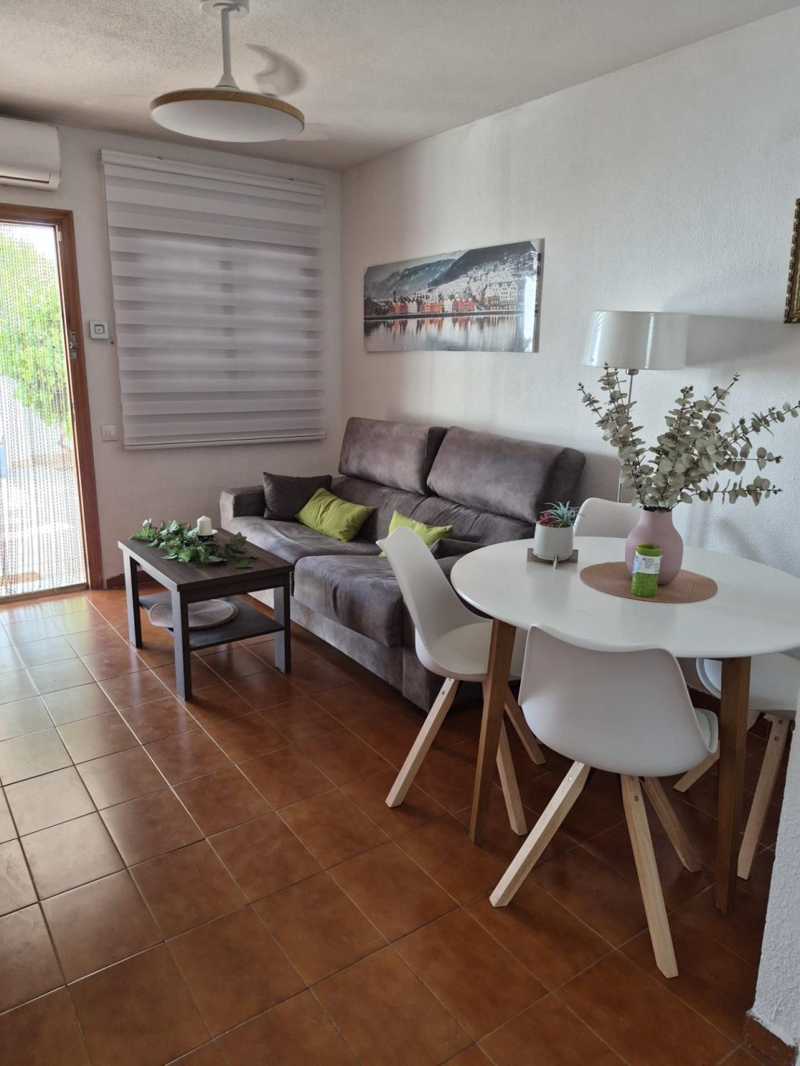 Bungalow w Torrevieja, Alicante, Hiszpania 1 sypialnia, 54 mkw. nr 191785