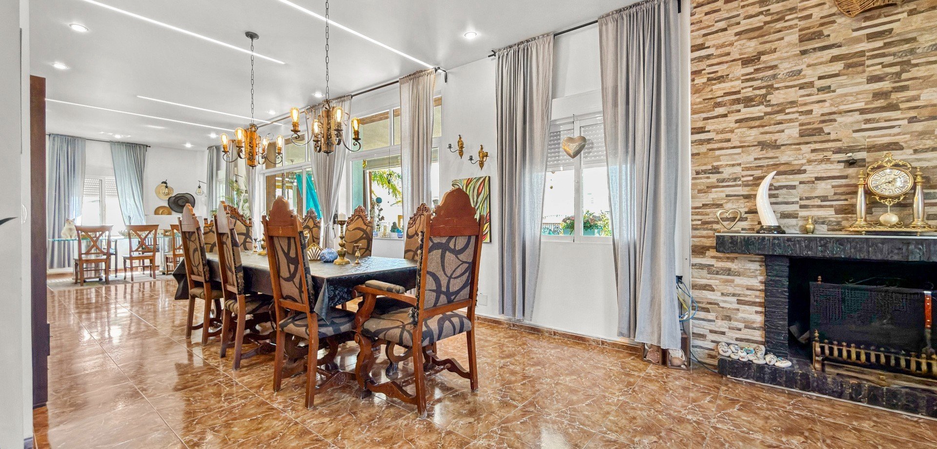 Villa in Ciudad Quesada, Alicante, Spain 7 bedrooms, 480 sq.m. No. 189414