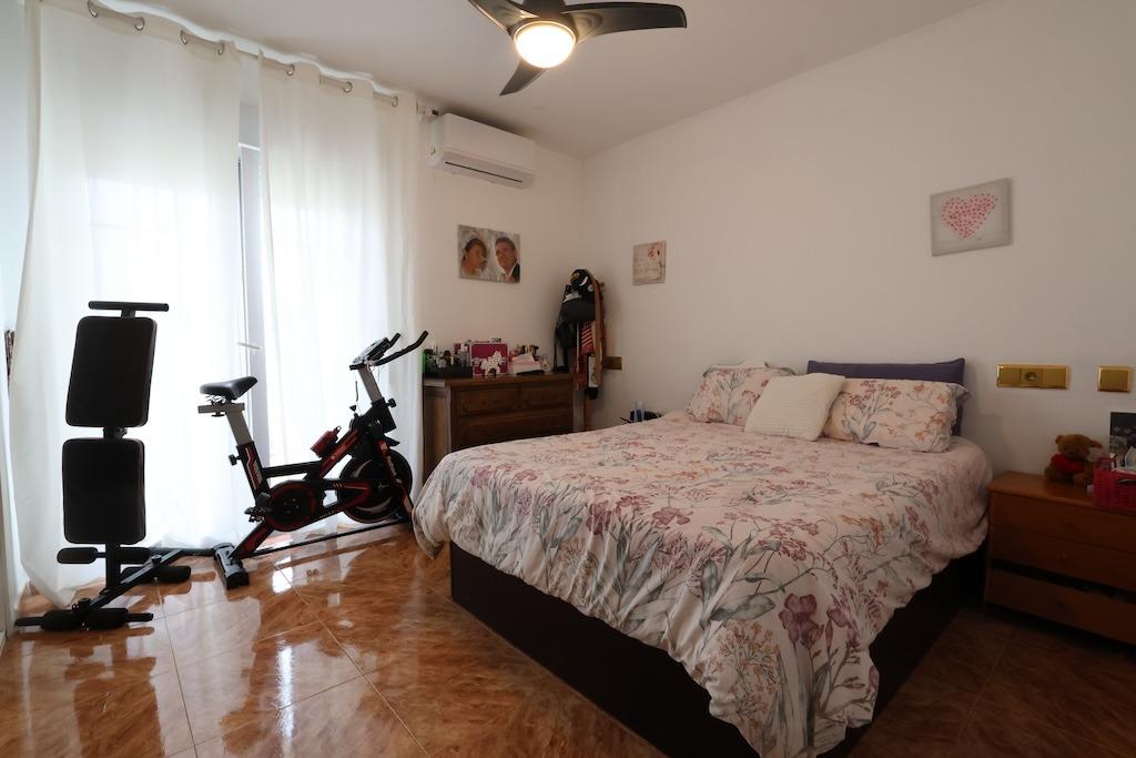 Huoneisto Torrevieja, Alicante, Espanja 3 makuuhuonetta, 113 m2 No. 189418