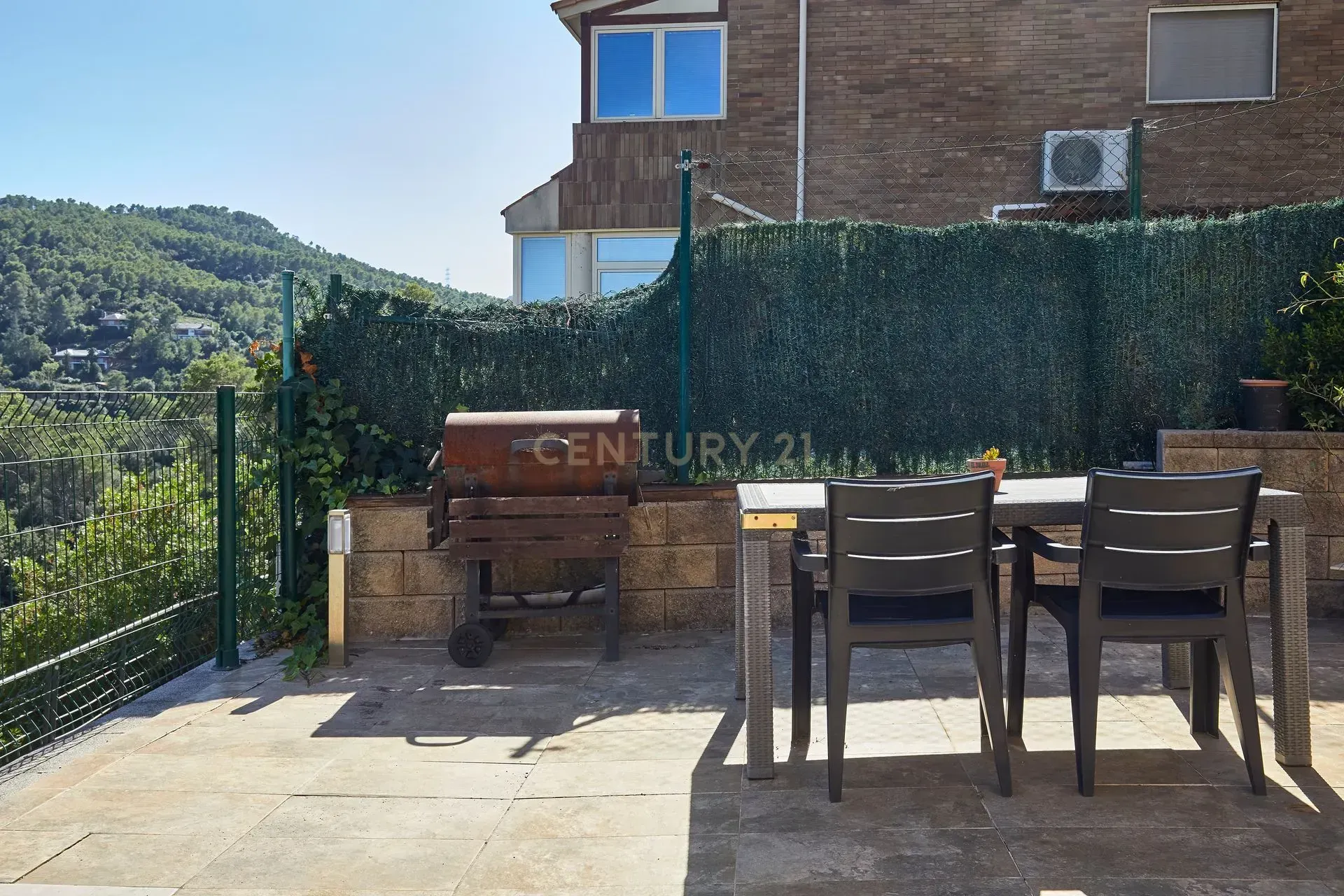 House à Torrelles de Llobregat, Barcelona, Espagne 4 chambres, 258 m2 No. 167080