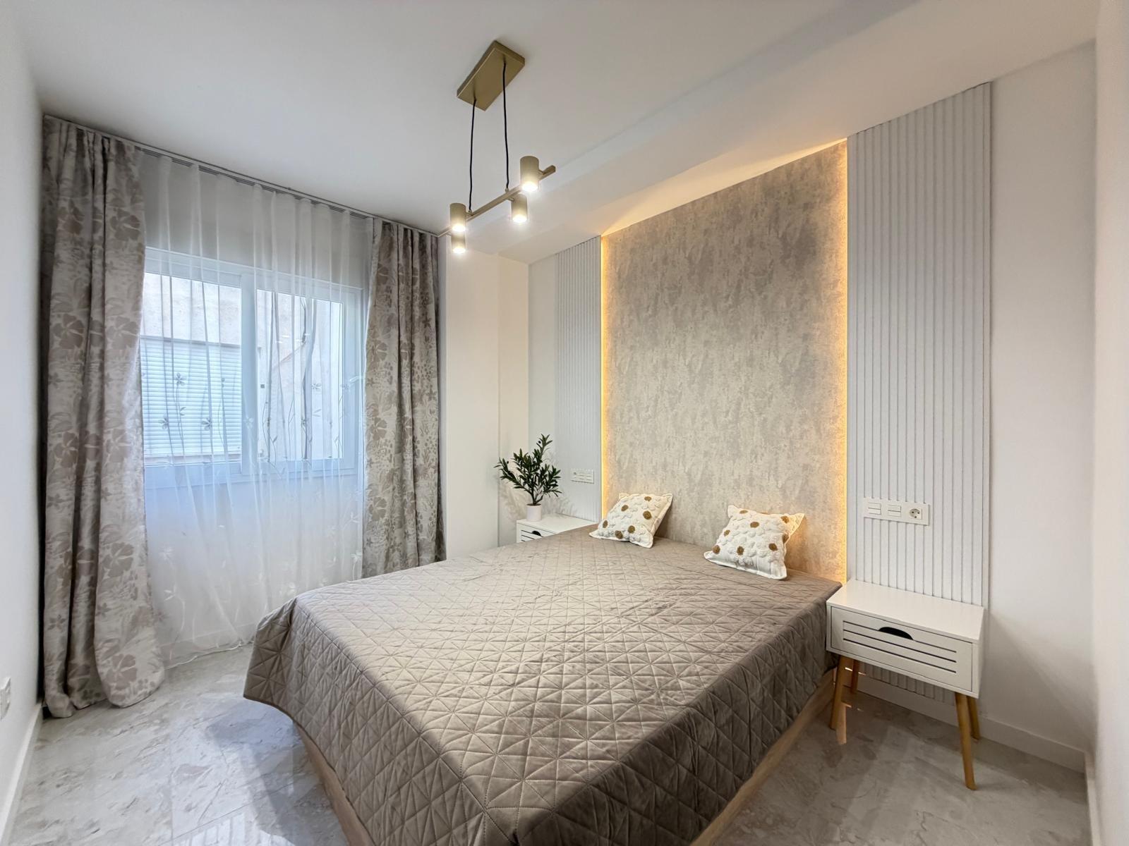 Apartment in Torrevieja, Alicante, Spain 3 bedrooms, 92 sq.m. No. 164244