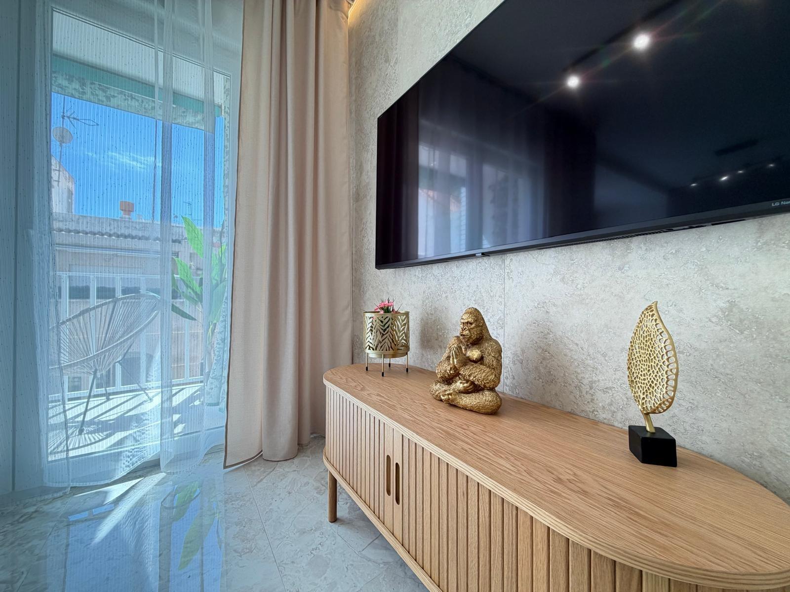 Apartment in Torrevieja, Alicante, Spain 3 bedrooms, 92 sq.m. No. 164244