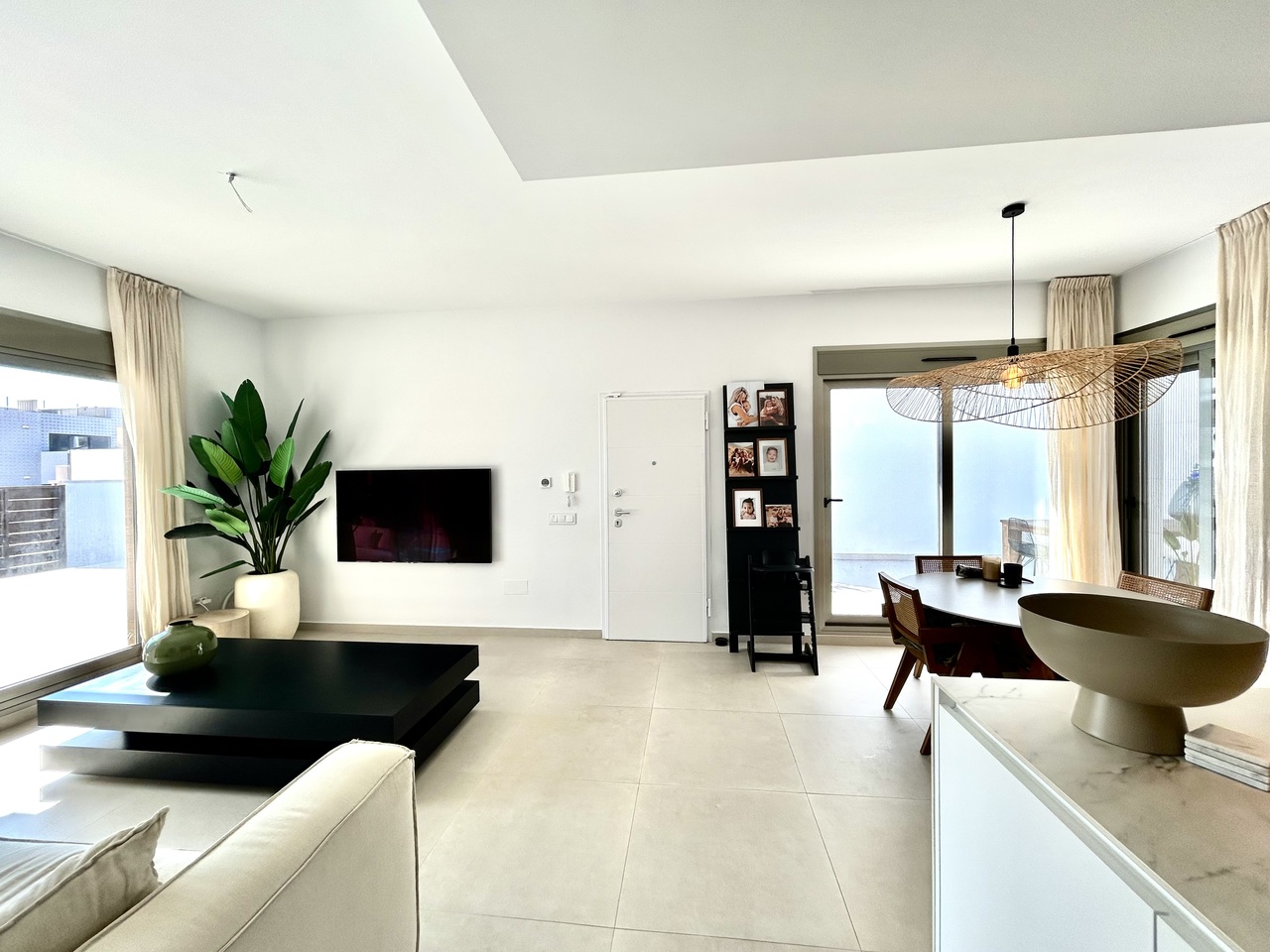 Villa in San Miguel de Salinas, Alicante, Spain 4 bedrooms, 256 sq.m. No. 164243