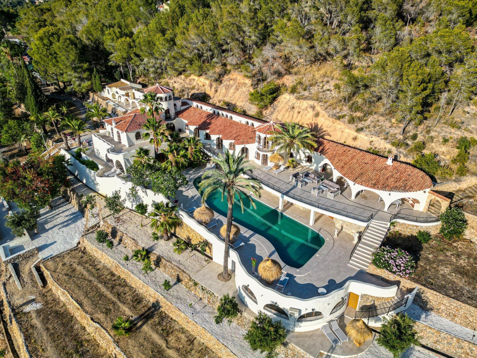 Huvila Altea, Alicante, Espanja 11 makuuhuonetta, 1075 m2 No. 168276