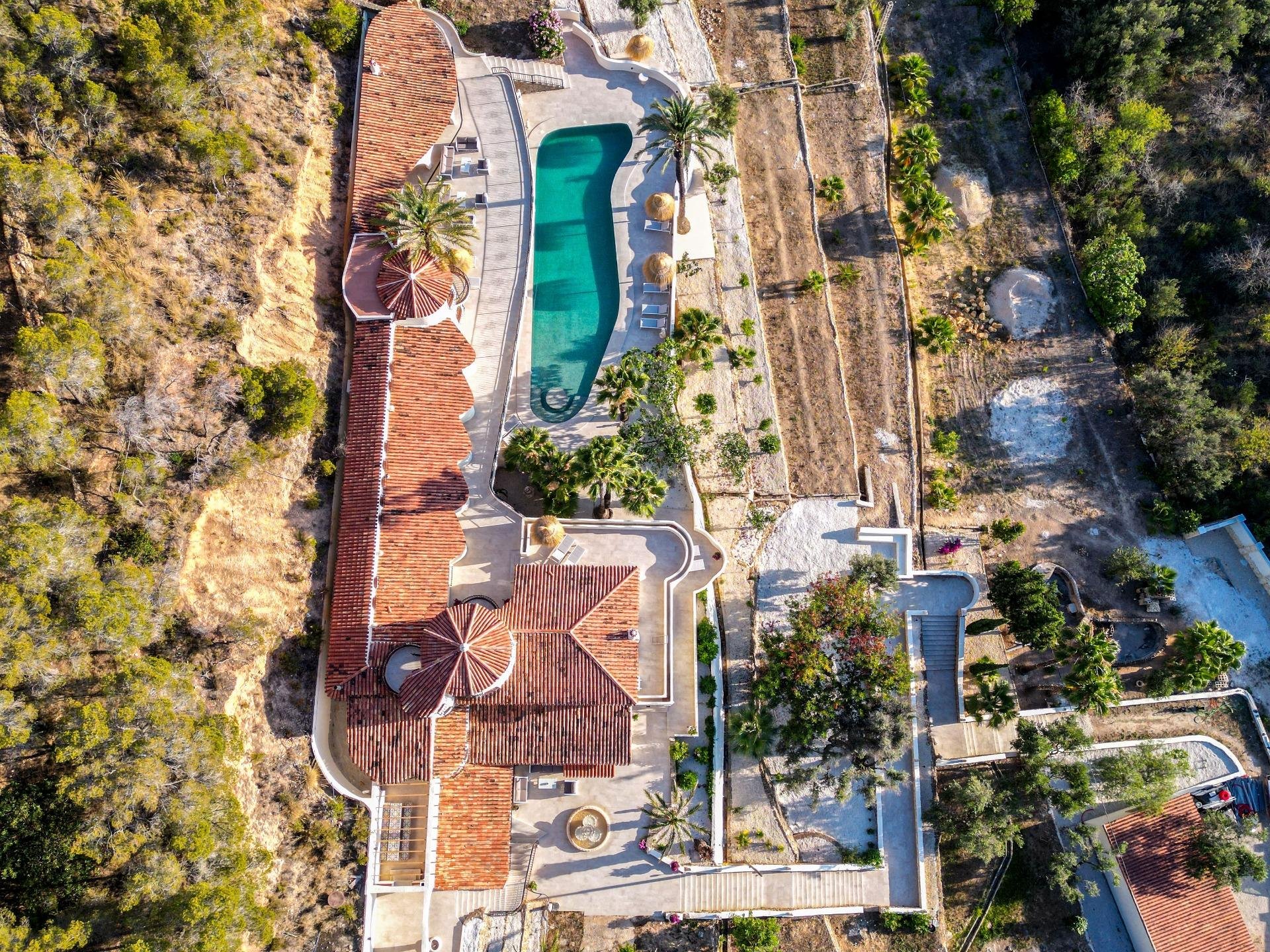 Huvila Altea, Alicante, Espanja 11 makuuhuonetta, 1075 m2 No. 168276