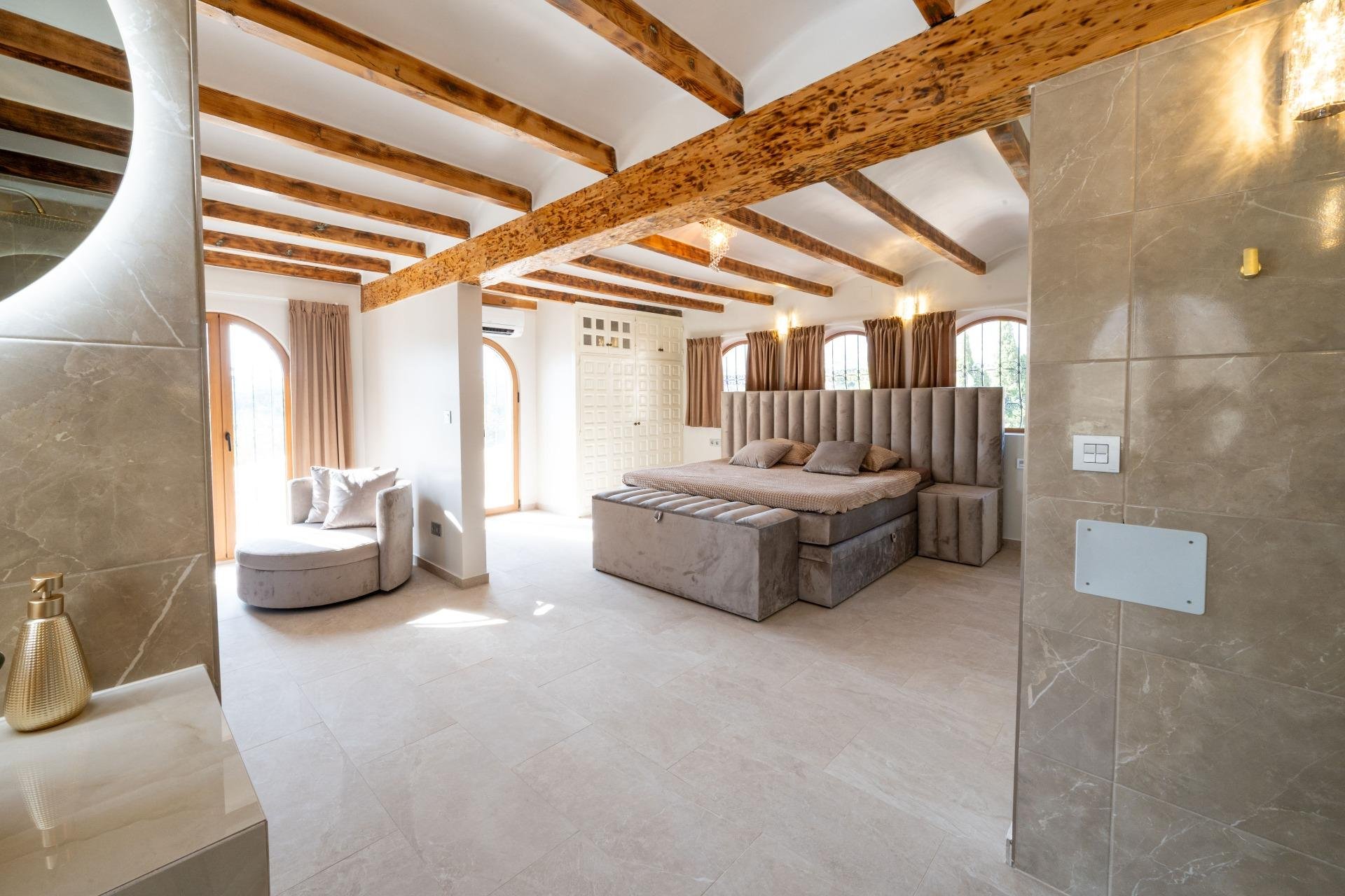 Huvila Altea, Alicante, Espanja 11 makuuhuonetta, 1075 m2 No. 168276