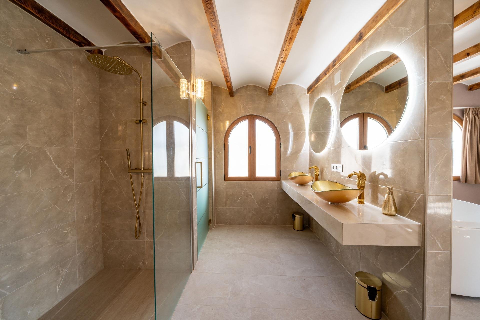 Huvila Altea, Alicante, Espanja 11 makuuhuonetta, 1075 m2 No. 168276
