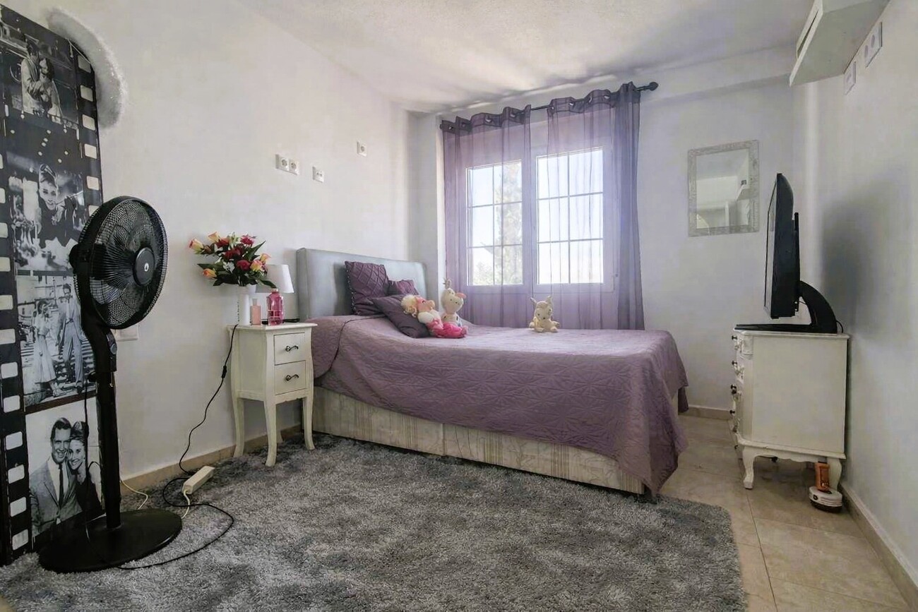 Duplex a Los Dolses, Alicante, Spagna 4 camere da letto, 120 mq. N° 181168