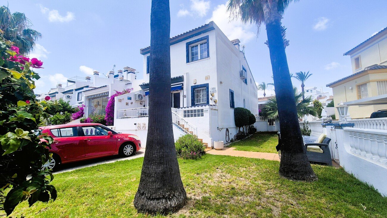 Duplex a Los Dolses, Alicante, Spagna 4 camere da letto, 120 mq. N° 181168