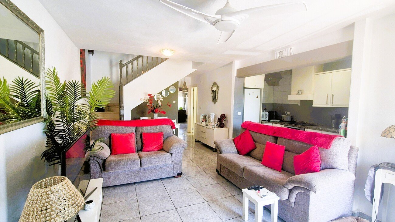 Duplex a Los Dolses, Alicante, Spagna 4 camere da letto, 120 mq. N° 181168