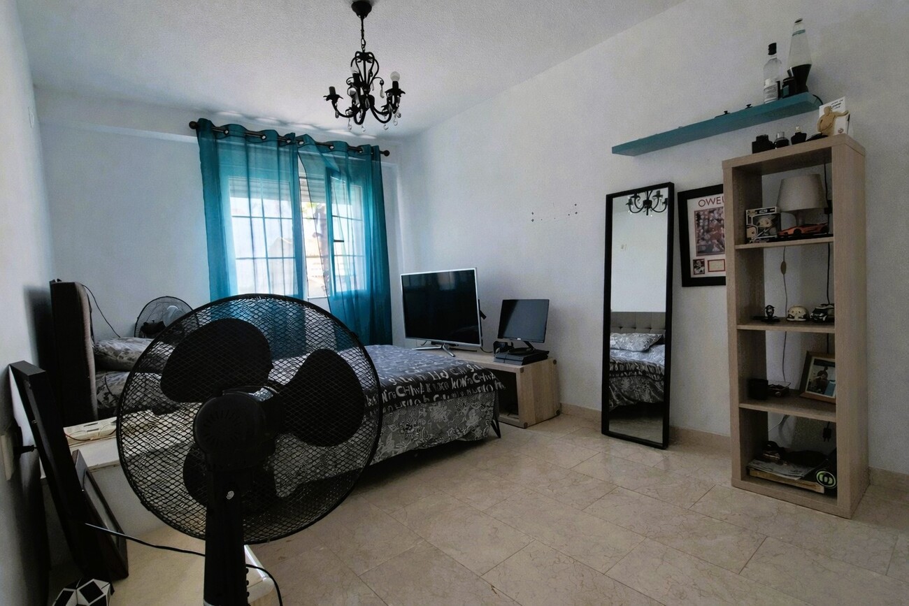 Duplex a Los Dolses, Alicante, Spagna 4 camere da letto, 120 mq. N° 181168