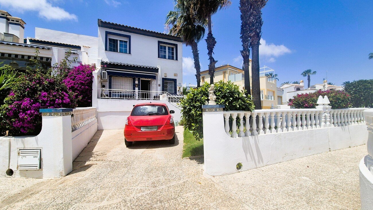 Duplex a Los Dolses, Alicante, Spagna 4 camere da letto, 120 mq. N° 181168