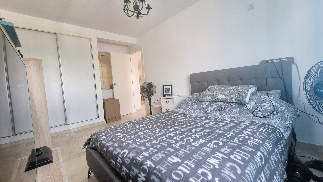 Duplex a Los Dolses, Alicante, Spagna 4 camere da letto, 120 mq. N° 181168