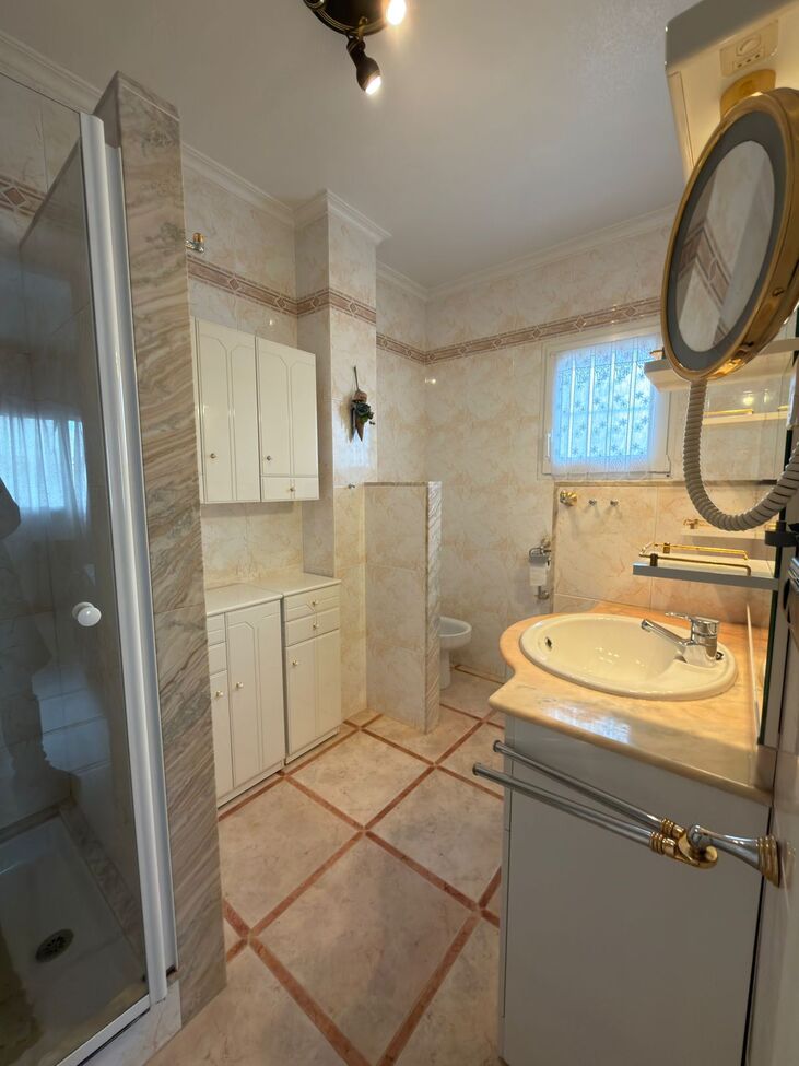 Villa à Playa Flamenca II, Alicante, Espagne 5 chambres, 130 m2 No. 188889
