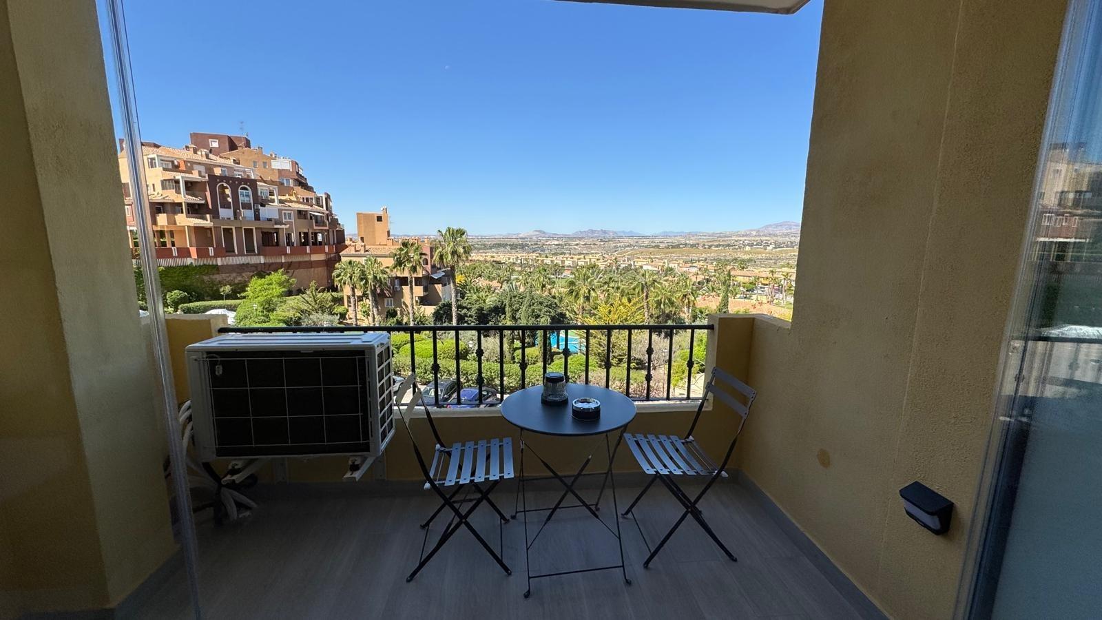 Apartamento en Mutxamel, Alicante, España 2 dormitorios, 80 m2 No. 165609