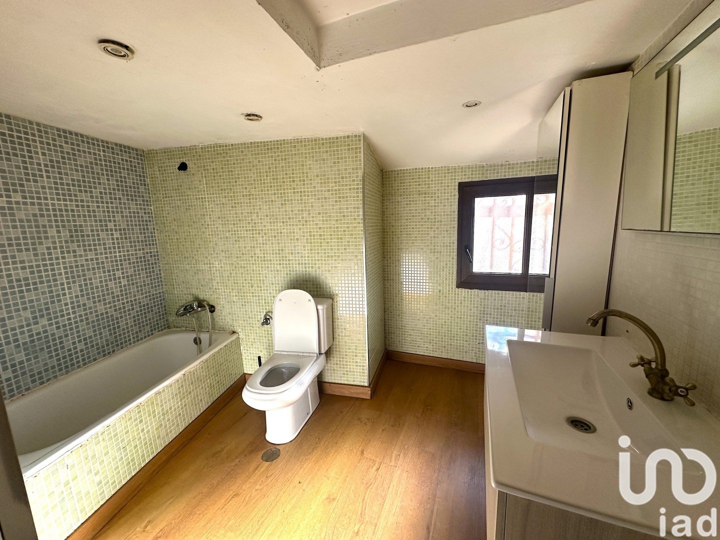 House in Matallana de Torio, Leon, Spain 2 bedrooms, 340 sq.m. No. 186014