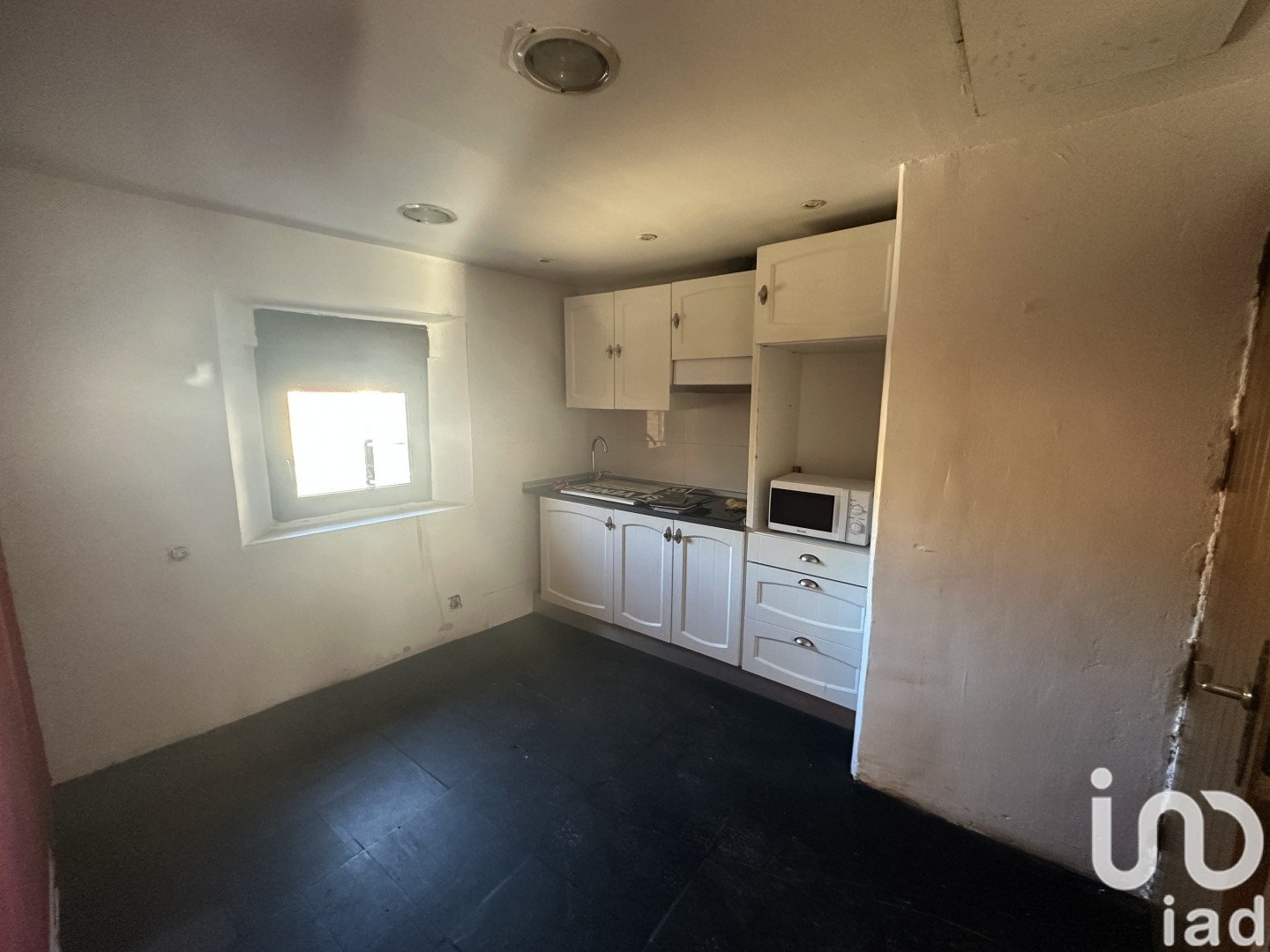 House in Matallana de Torio, Leon, Spain 2 bedrooms, 340 sq.m. No. 186014