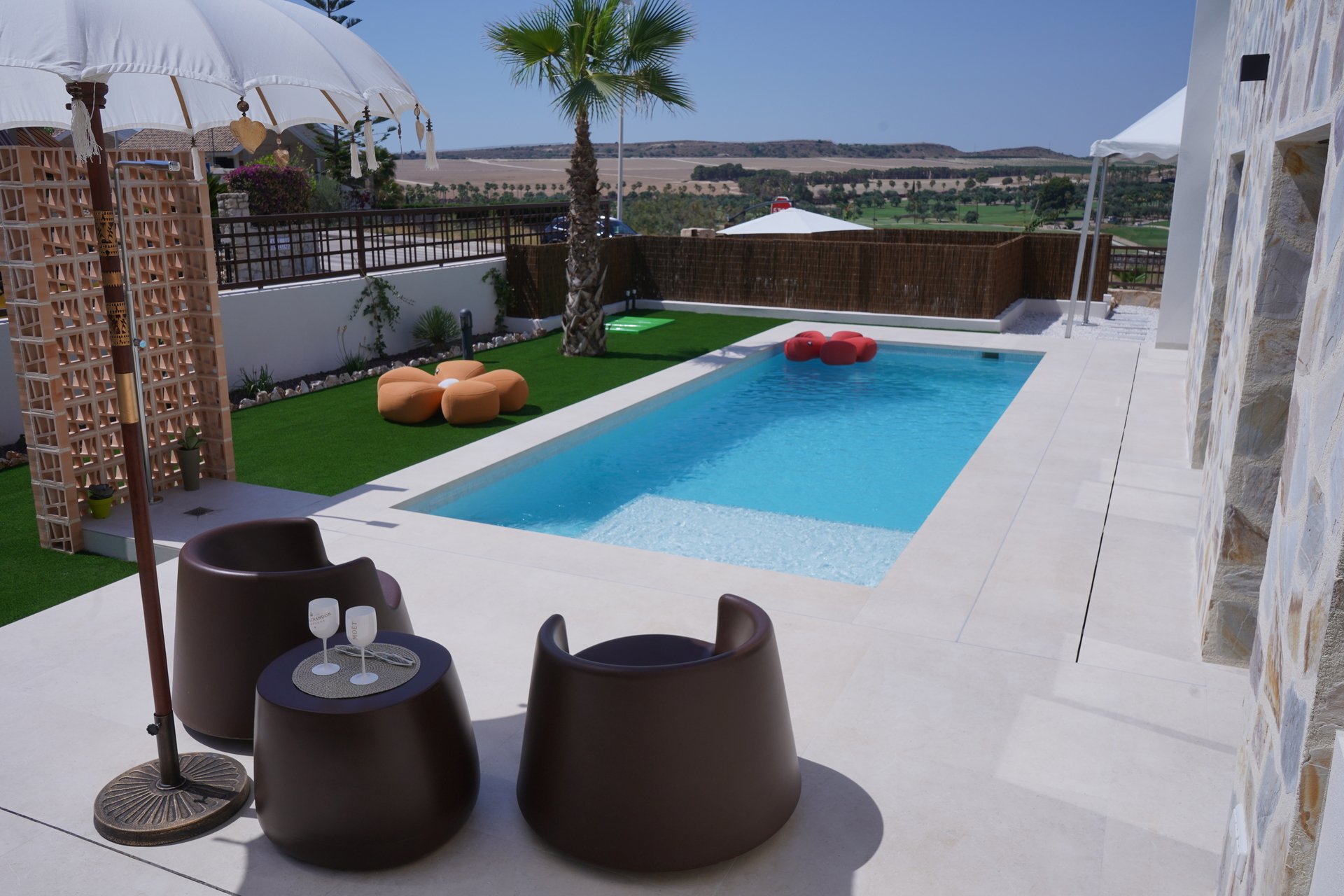 Villa a Lomas De La Juliana, Alicante, Spagna 3 camere da letto, 121 mq. N° 188827