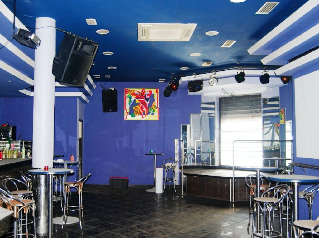 Liikekiinteistö Torrevieja, Alicante, Espanja 360 m2 No. 145070