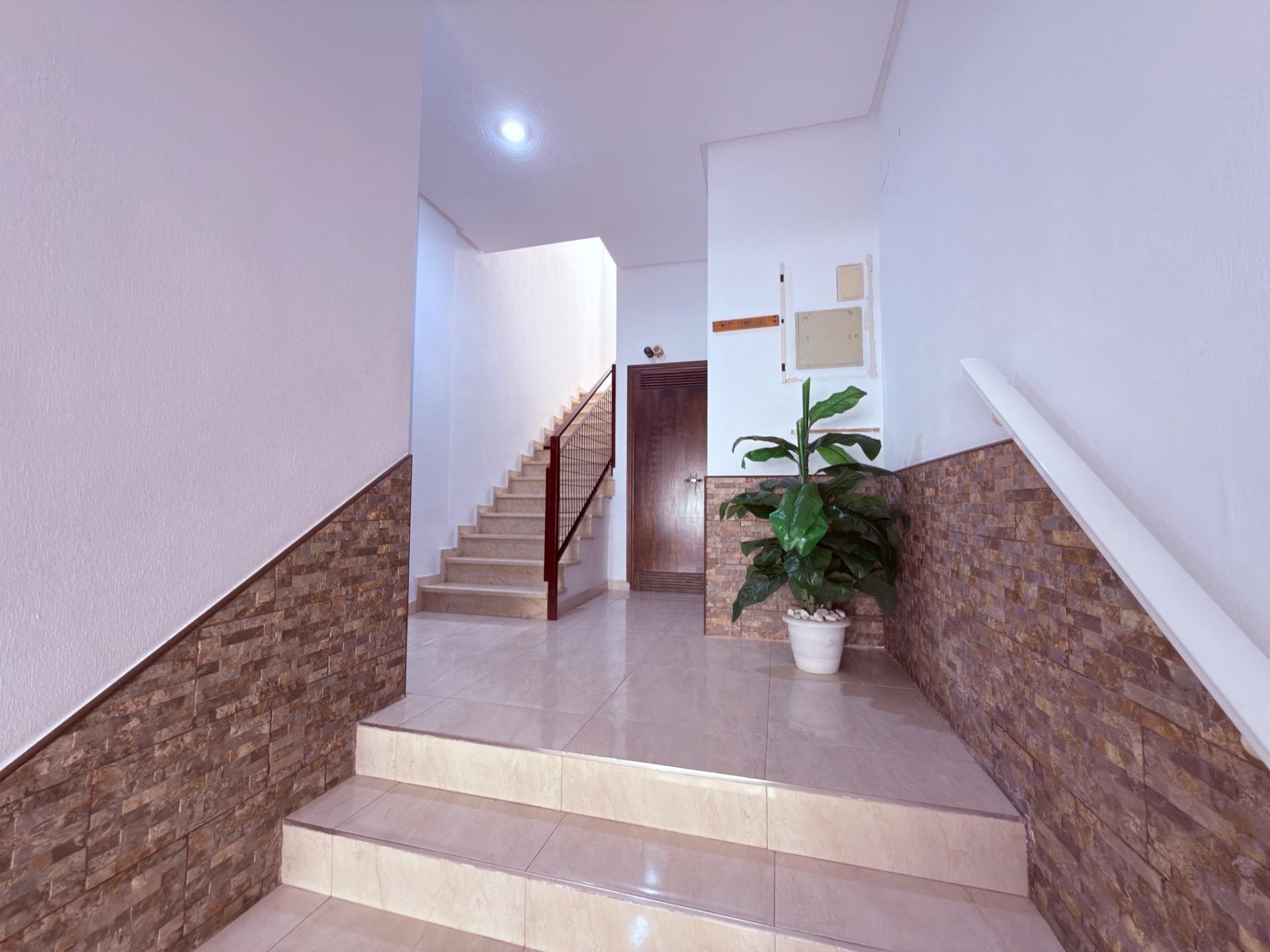 Apartamento en Alicante, España 1 dormitorio, 52 m2 No. 195339