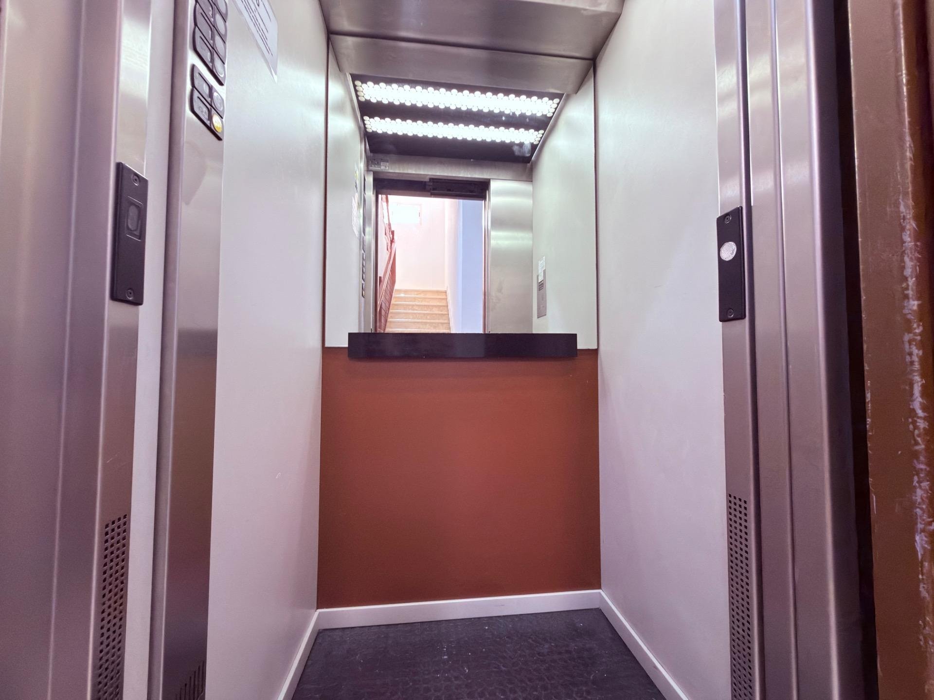 Apartamento en Alicante, España 1 dormitorio, 52 m2 No. 195339