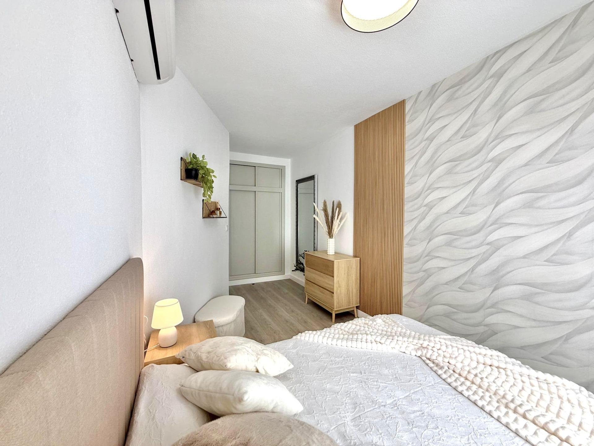 Apartamento en Torrevieja, Alicante, España 1 dormitorio, 50 m2 No. 195340