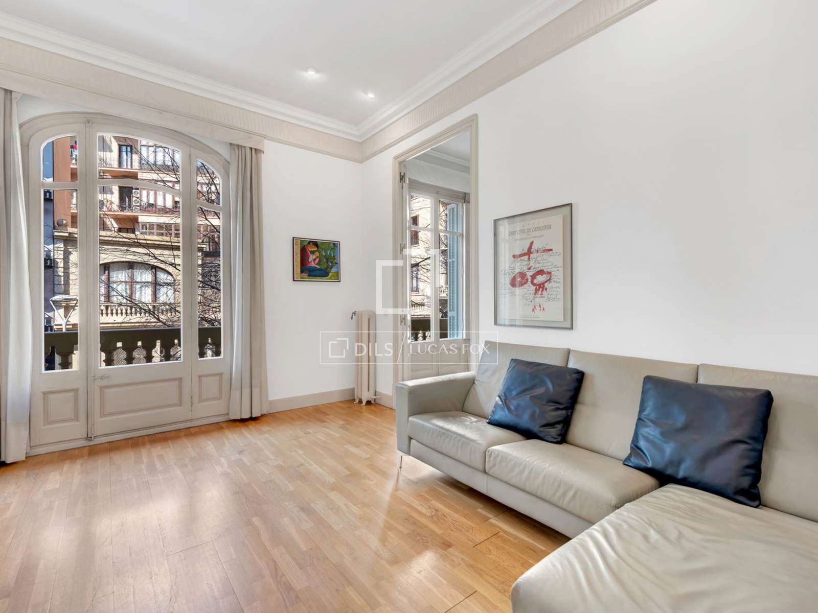 Wohnung in Barcelona, Spanien 7 Schlafzimmer, 250 m2 Nr. 192681