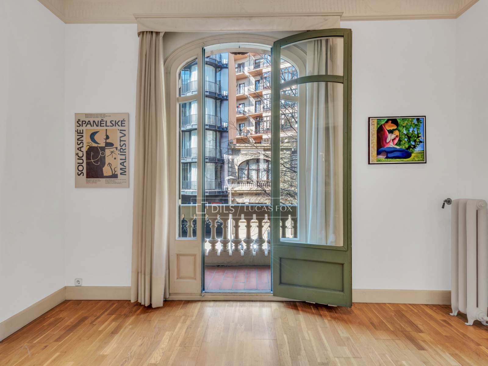 Wohnung in Barcelona, Spanien 7 Schlafzimmer, 250 m2 Nr. 192681