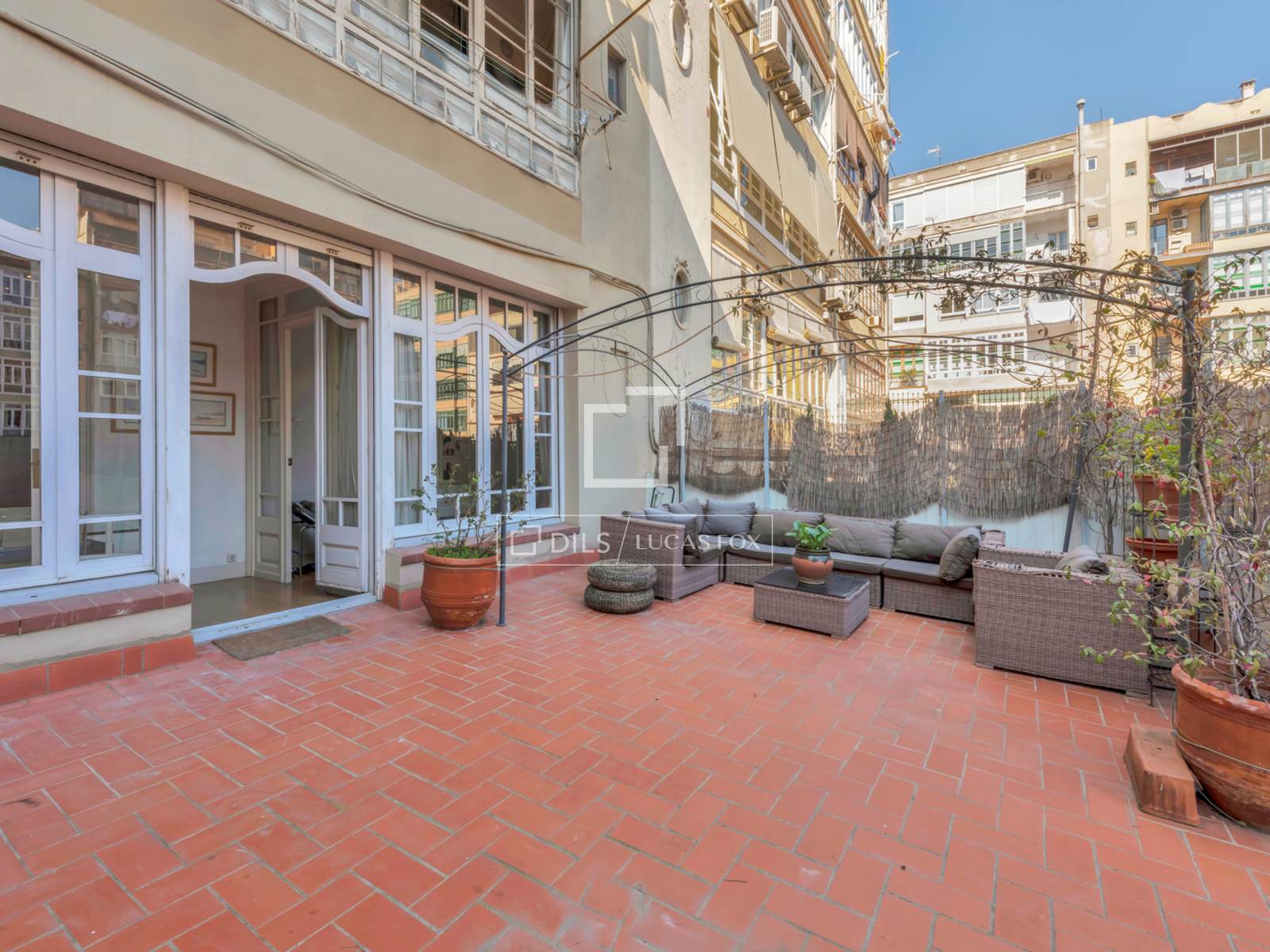 Wohnung in Barcelona, Spanien 7 Schlafzimmer, 250 m2 Nr. 192681