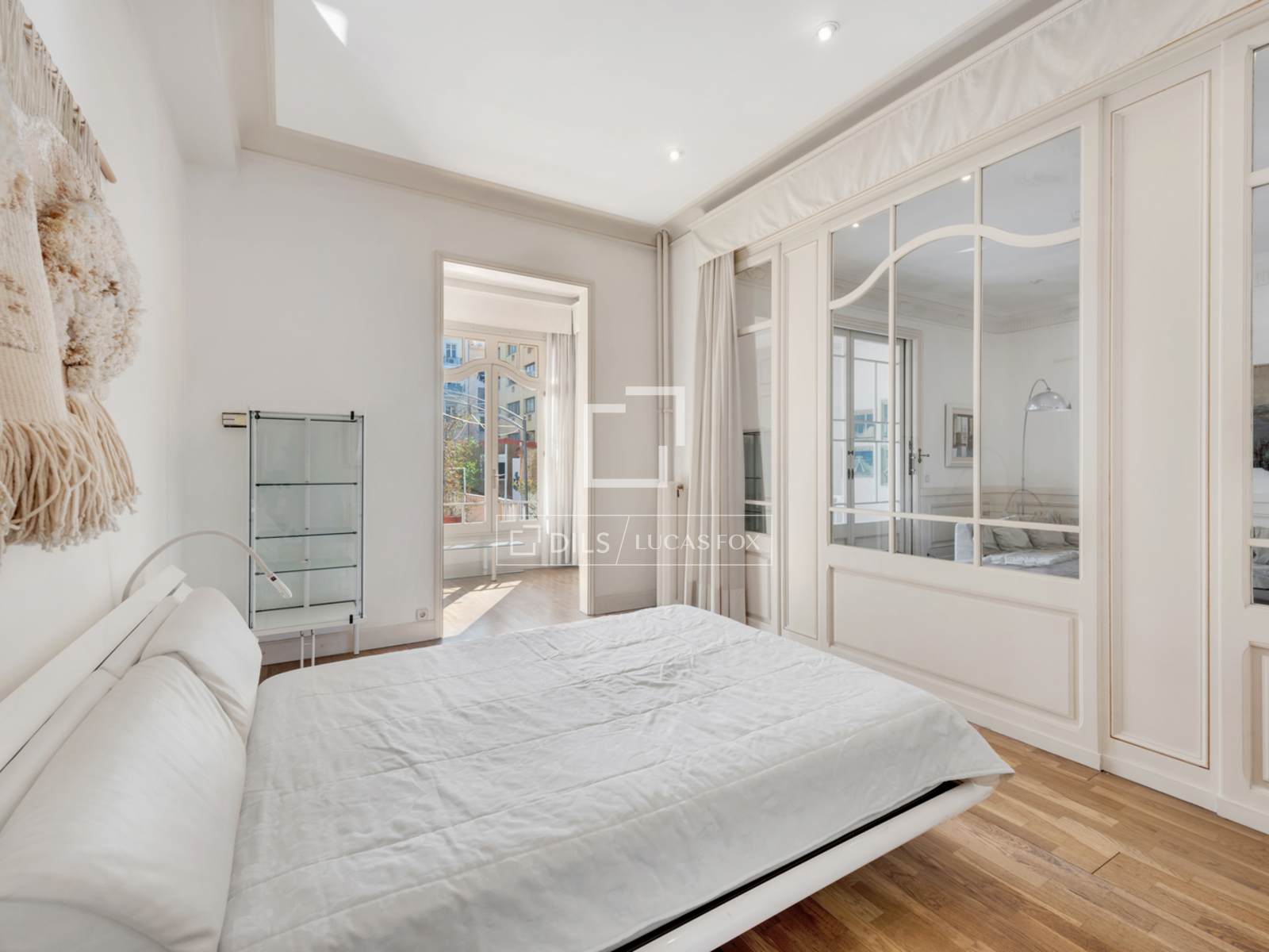 Wohnung in Barcelona, Spanien 7 Schlafzimmer, 250 m2 Nr. 192681