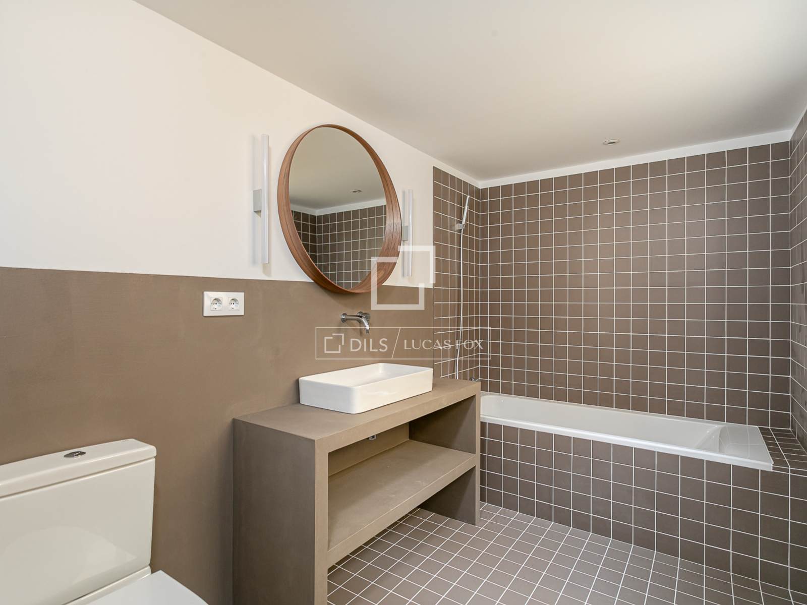 Appartamento a Barcelona, Spagna 3 camere da letto, 106 mq. N° 192686