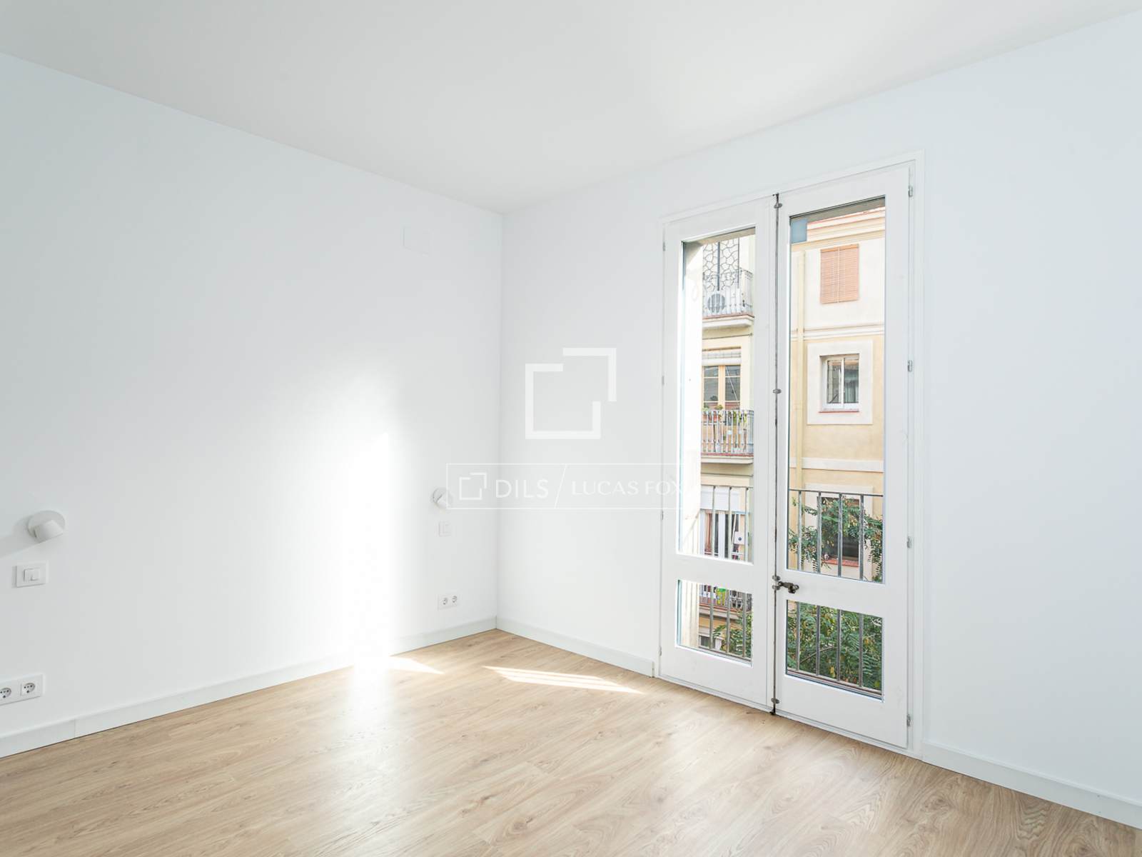 Appartamento a Barcelona, Spagna 3 camere da letto, 106 mq. N° 192686