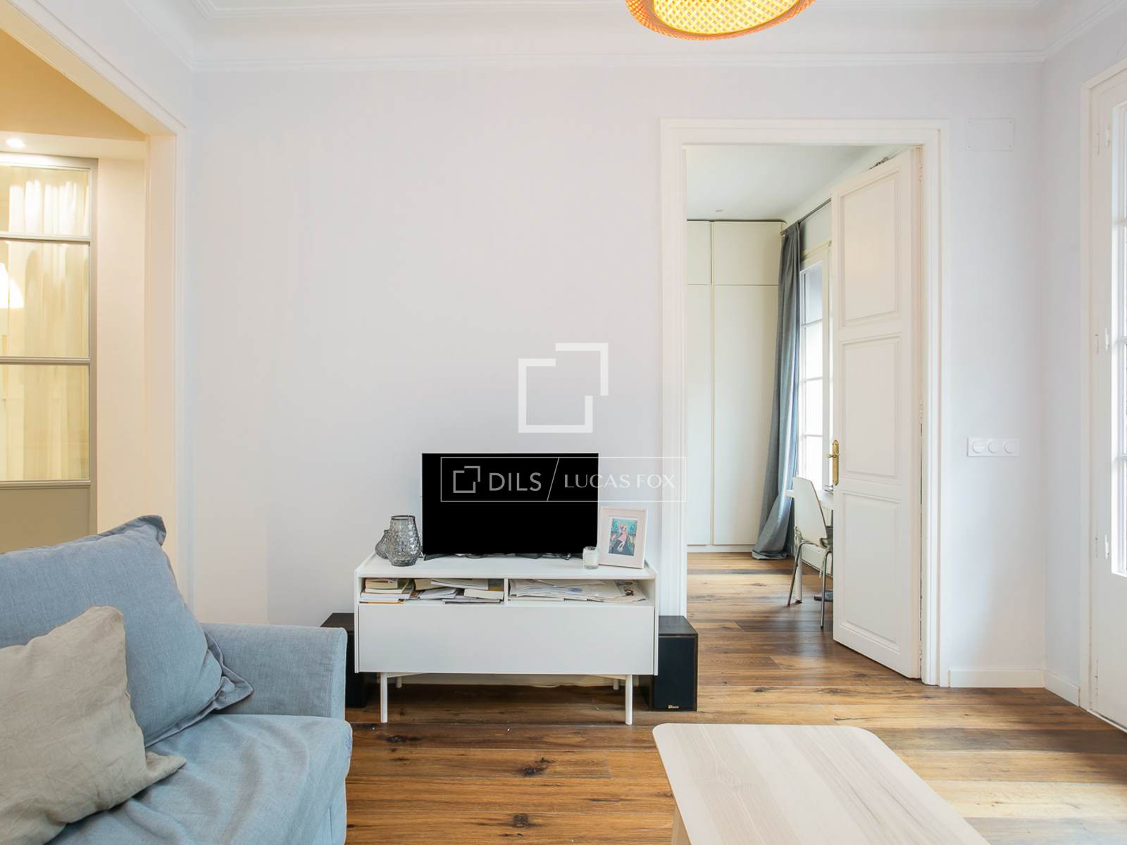 Apartment in Barcelona, Spain 2 bedrooms, 81 sq.m. No. 192685