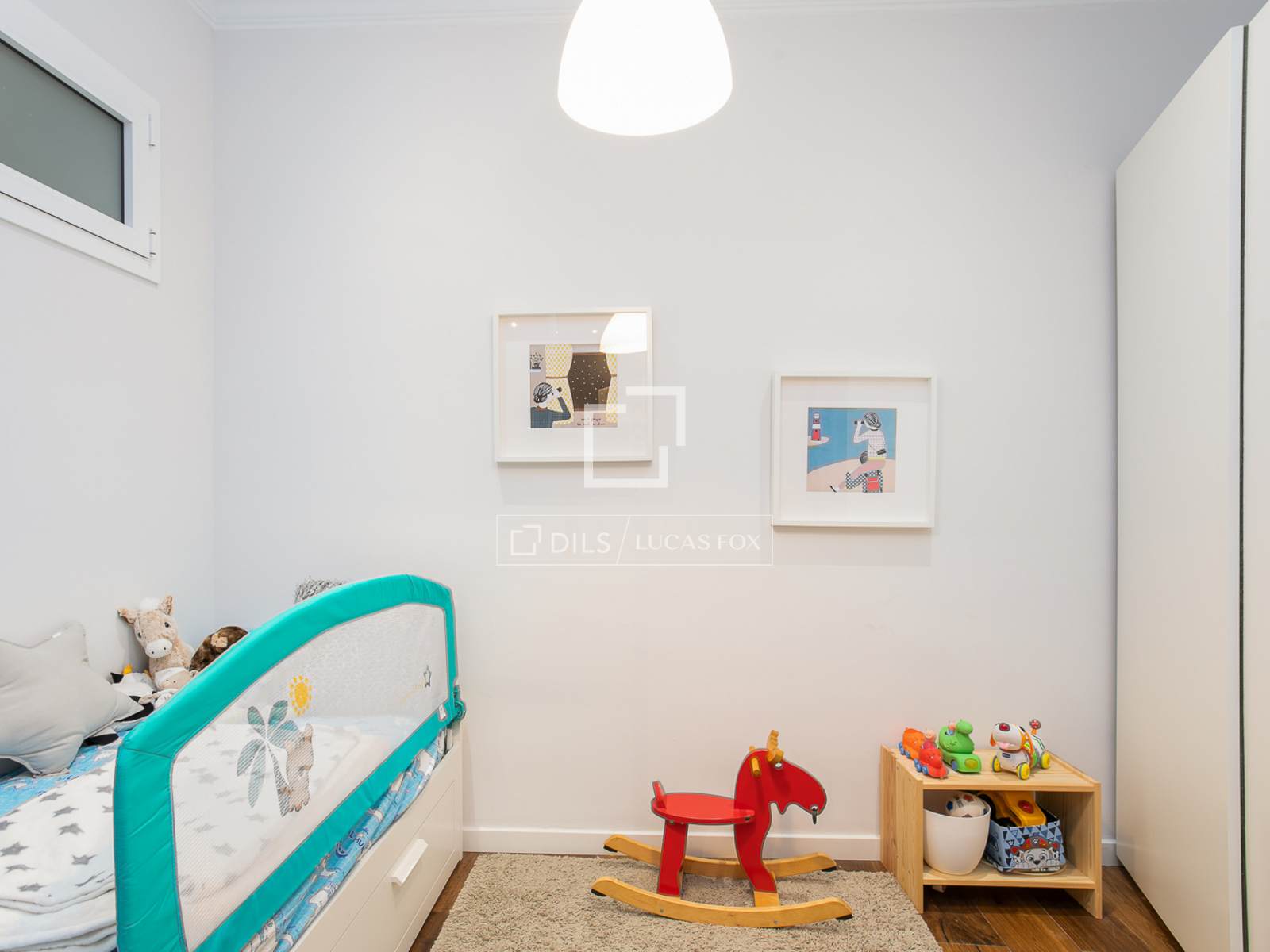 Apartment in Barcelona, Spain 2 bedrooms, 81 sq.m. No. 192685