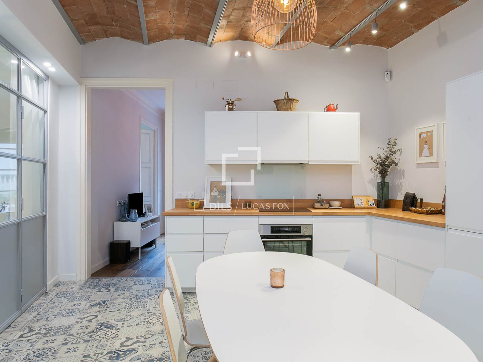 Apartment in Barcelona, Spain 2 bedrooms, 81 sq.m. No. 192685