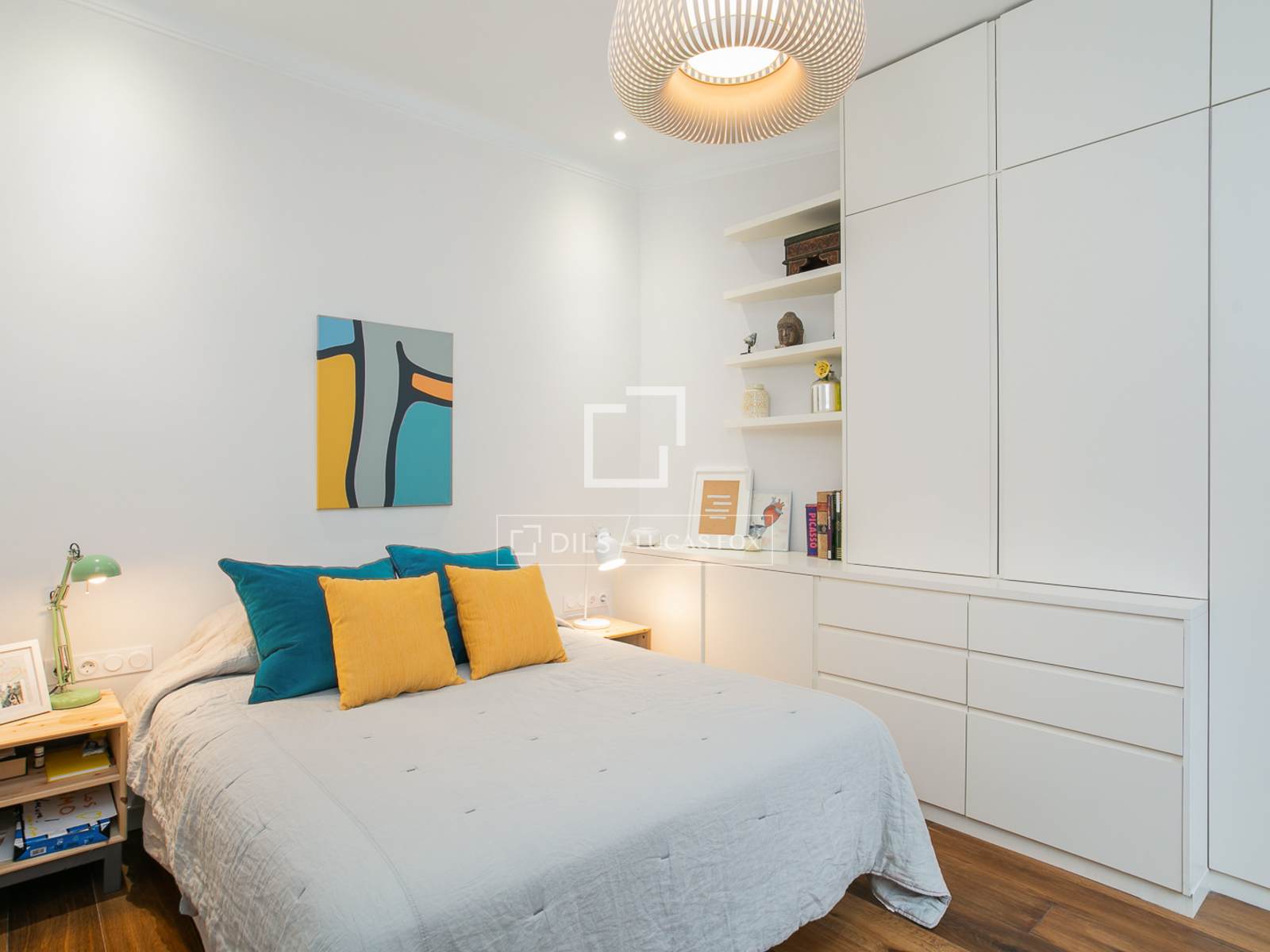 Apartment in Barcelona, Spain 2 bedrooms, 81 sq.m. No. 192685