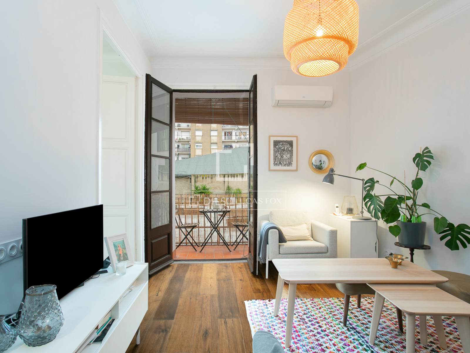 Apartment in Barcelona, Spain 2 bedrooms, 81 sq.m. No. 192685