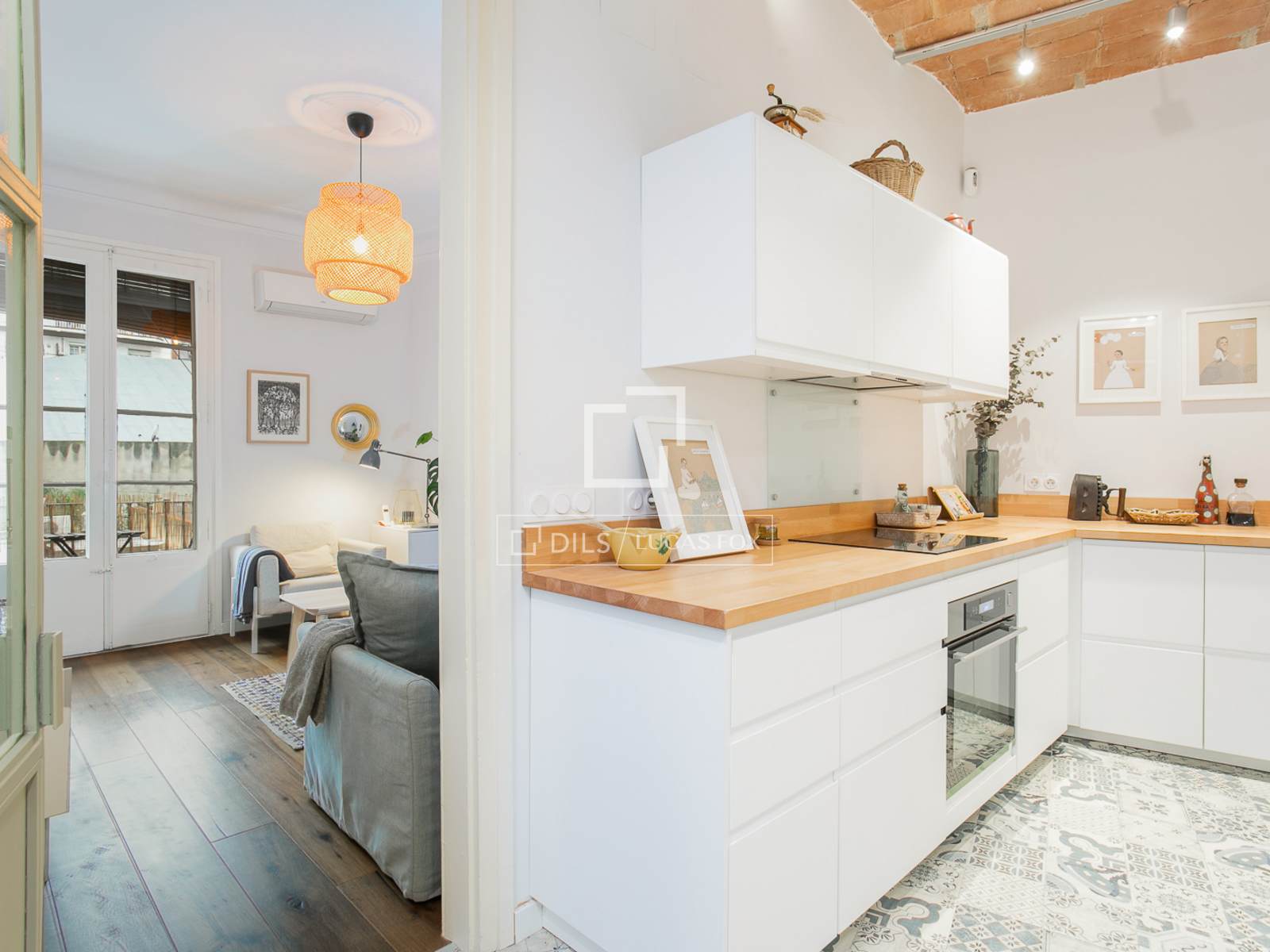 Apartment in Barcelona, Spain 2 bedrooms, 81 sq.m. No. 192685
