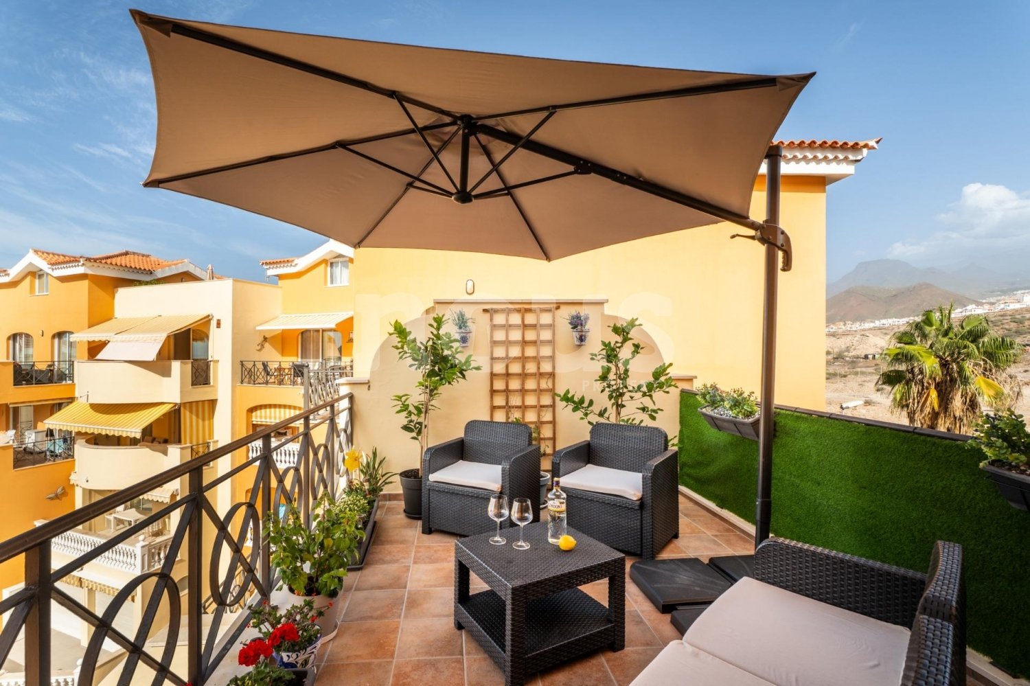 Kattohuoneisto Los Cristianos, Tenerife, Espanja 2 makuuhuonetta, 145 m2 No. 151437