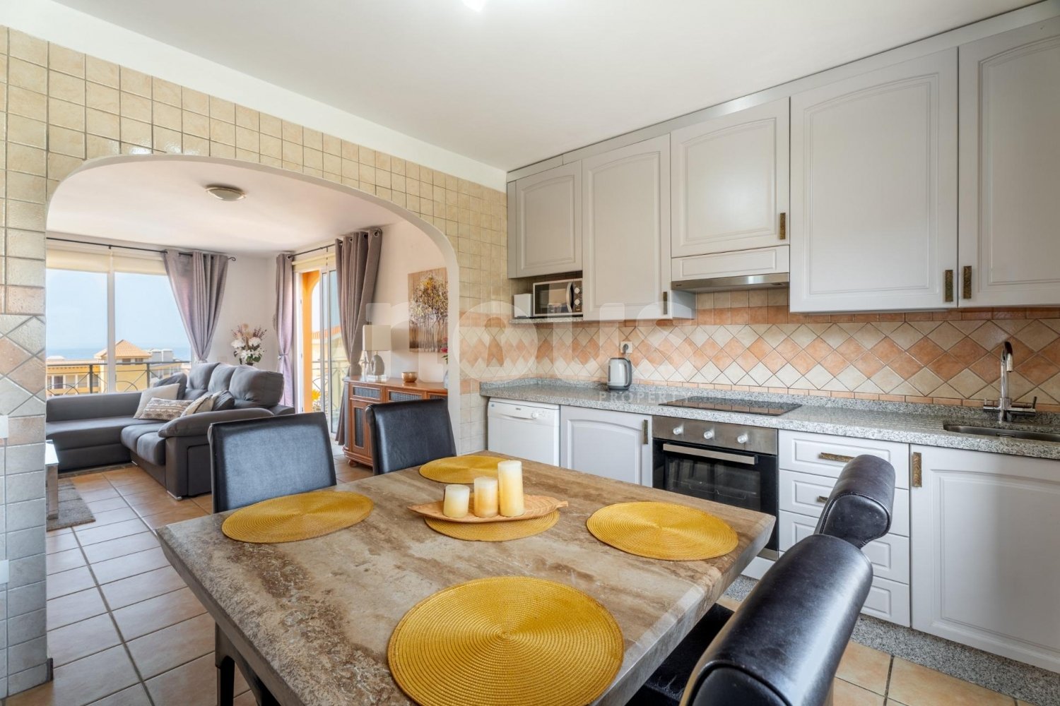 Kattohuoneisto Los Cristianos, Tenerife, Espanja 2 makuuhuonetta, 145 m2 No. 151437