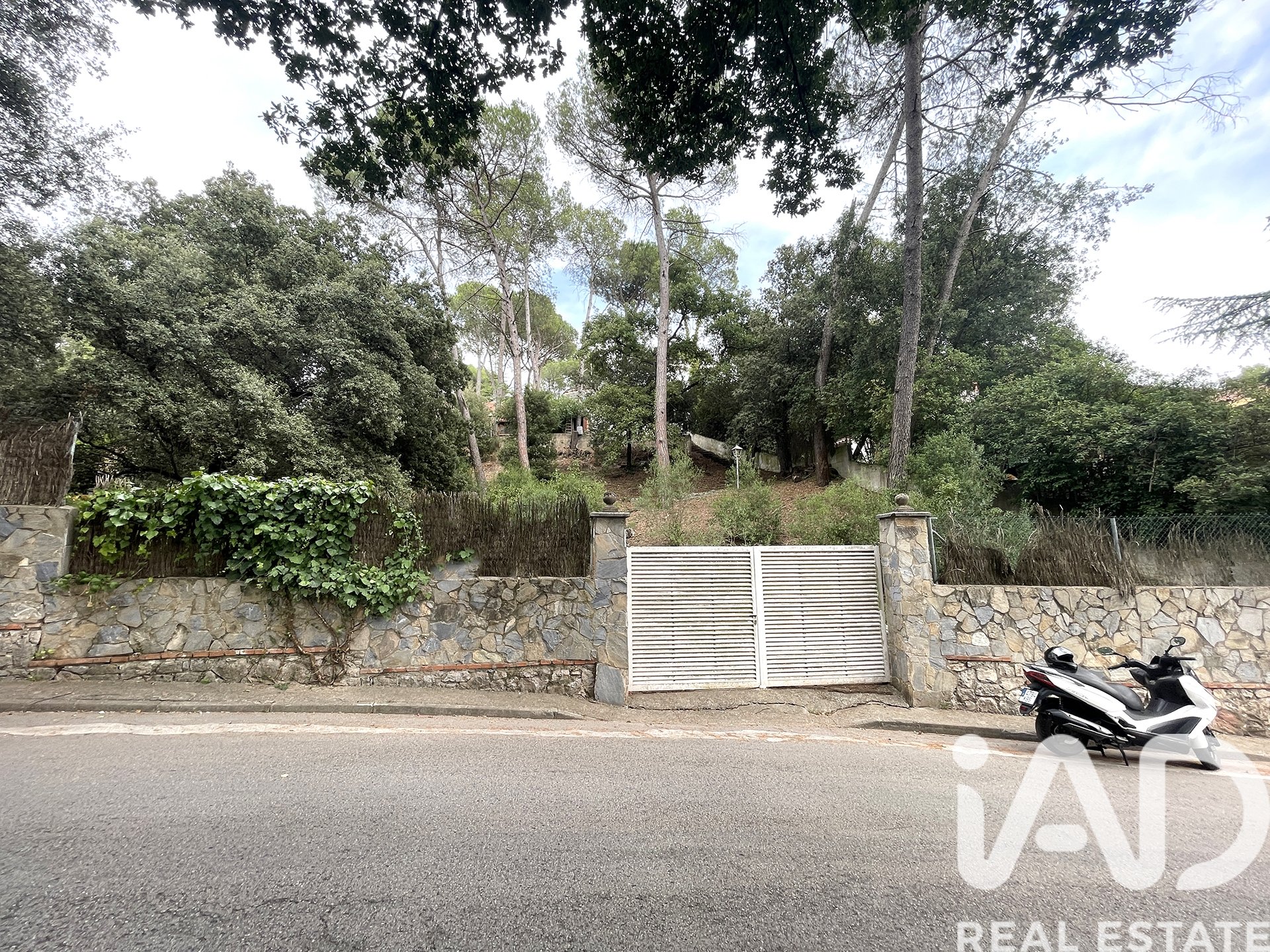 Land plot in Vacarisses, Barcelona, Spain 1855 sq.m. No. 185533
