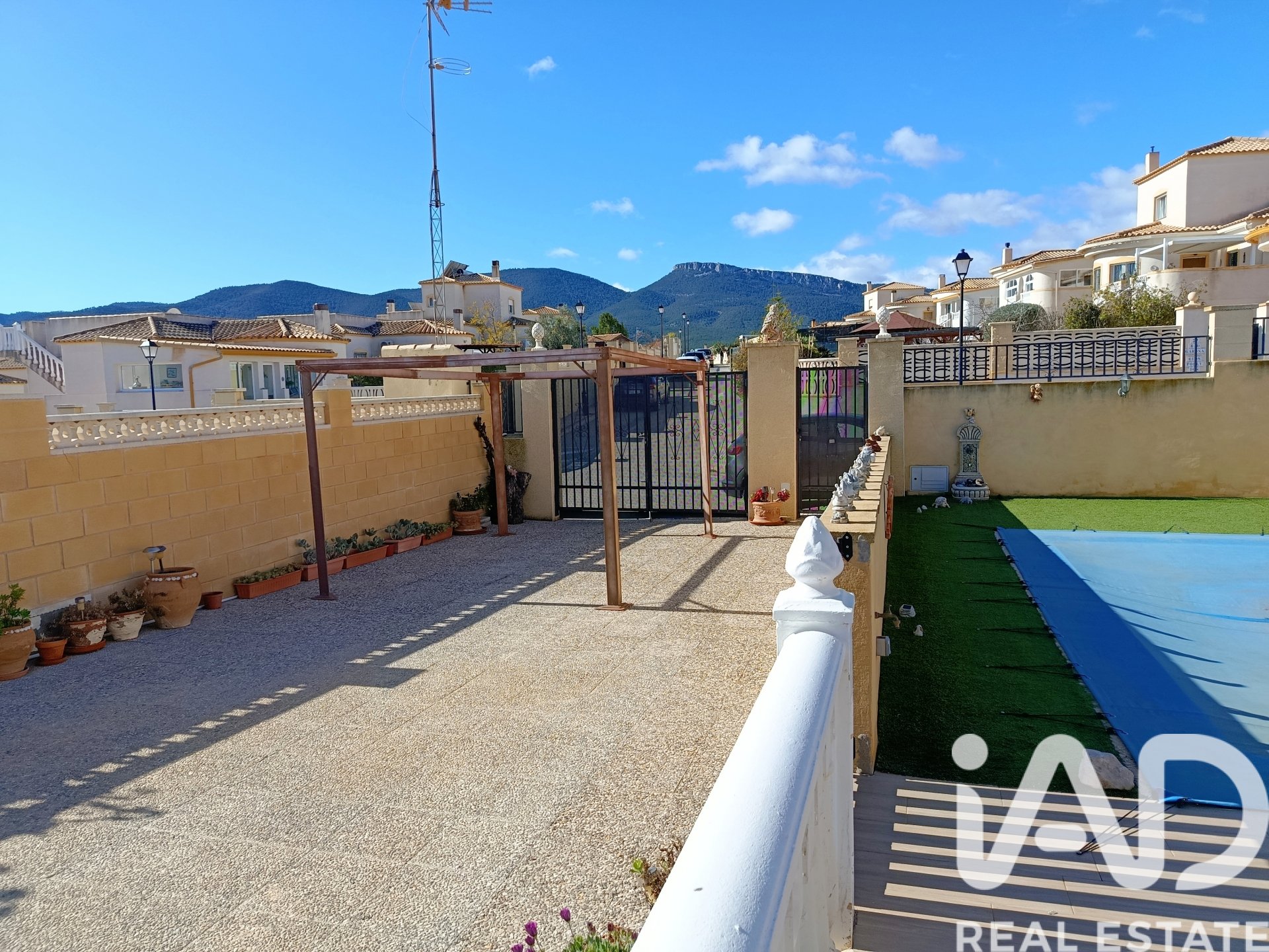 Māja Castalla, Alicante, Spānijā 3 istabas, 118.6 m2 Nr. 173177