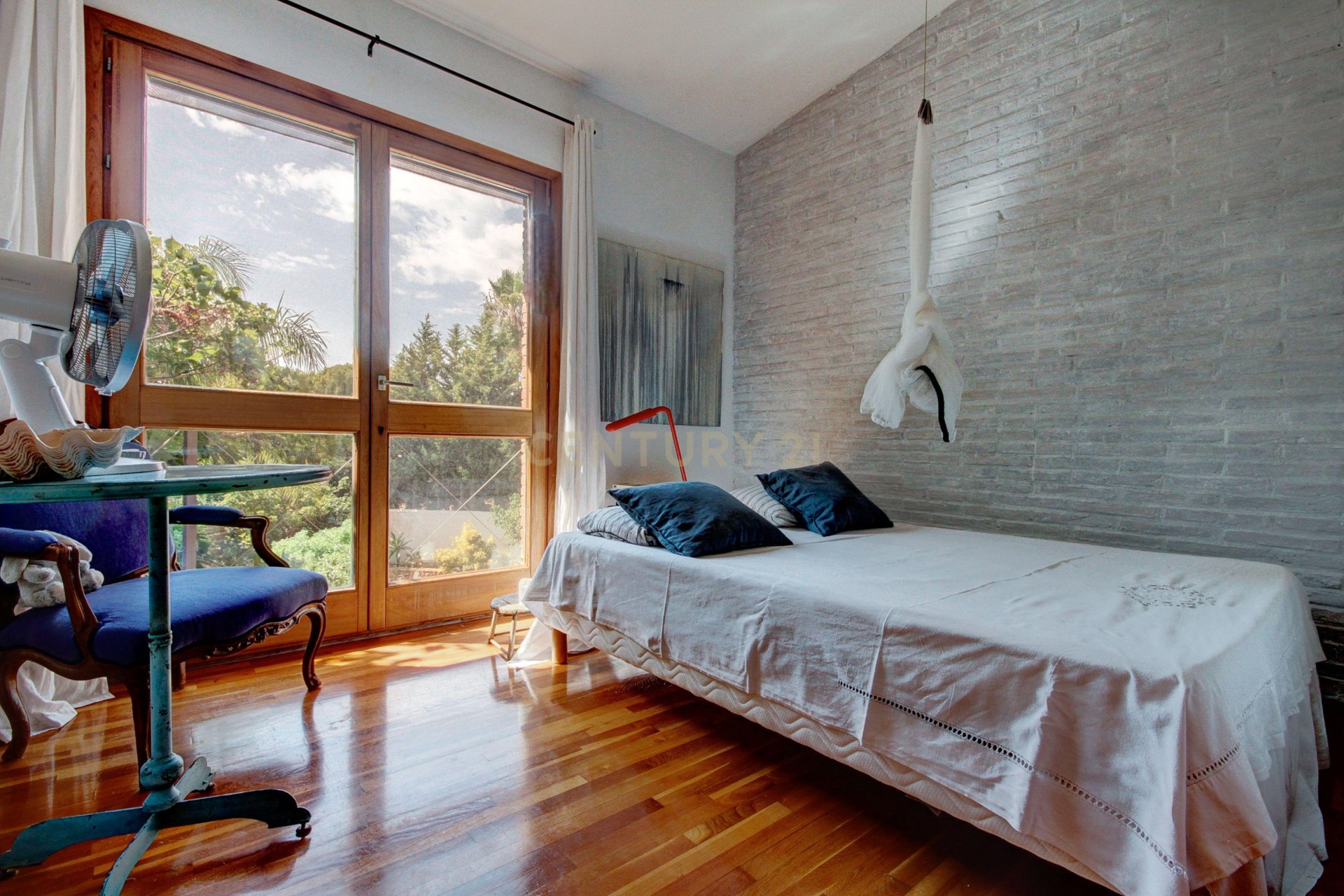 House à Vilanova i la Geltru, Barcelona, Espagne 4 chambres, 320 m2 No. 193828